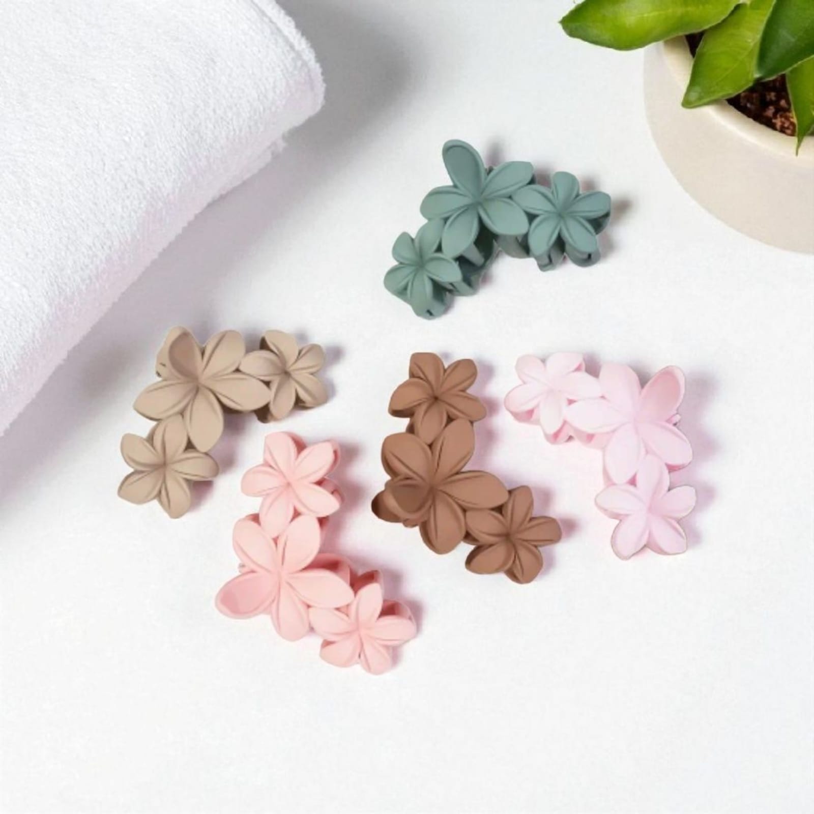 Blumenförmige Haarklammern