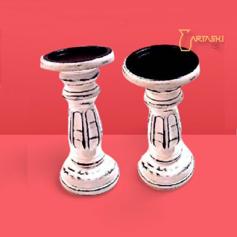 Holder candles