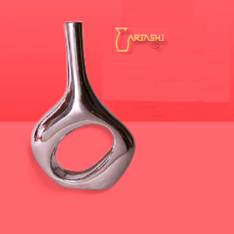 Vases and decoration