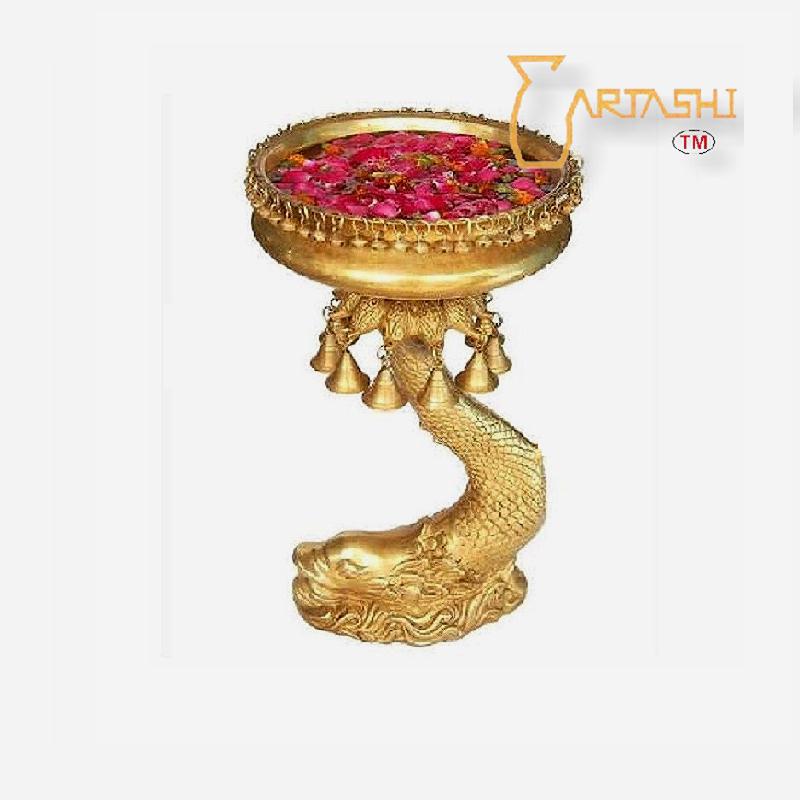 Brass bowl with stand