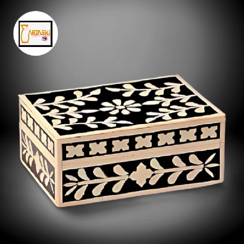 Decorations boxes