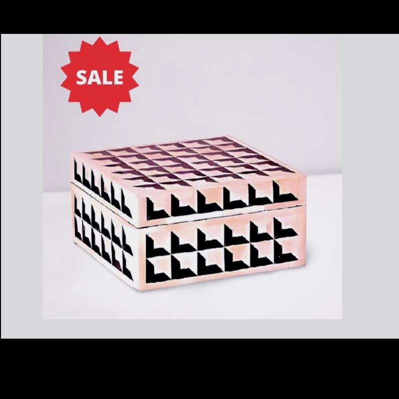 Boxes decorations