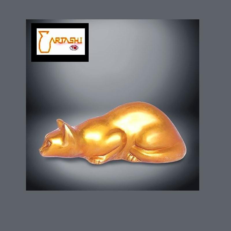 Sculpture cat