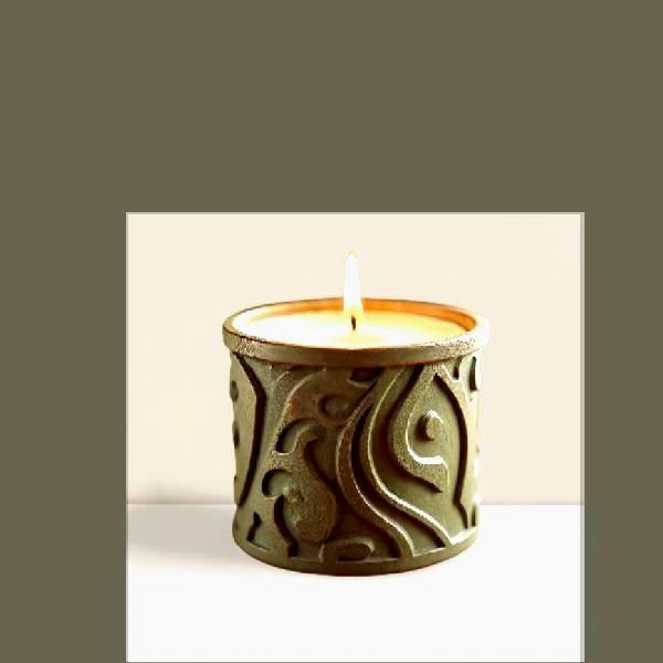 Decorative candle
