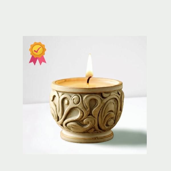 Aromatherapy candles and holder 
