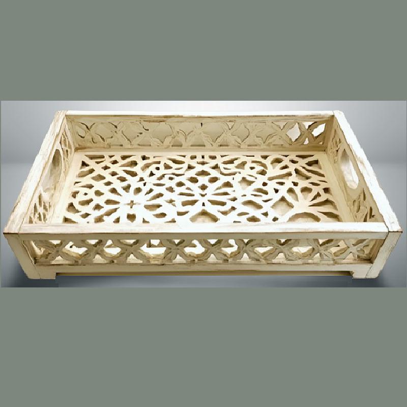 Wooden tray for gifts