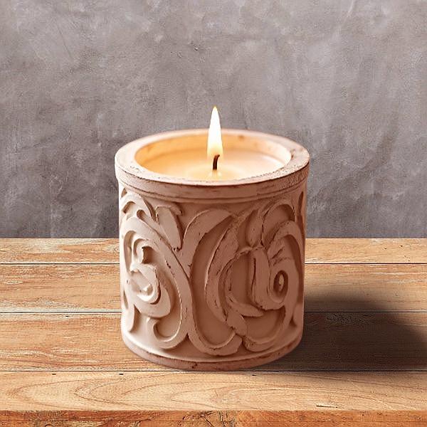Pillar candles with stand 