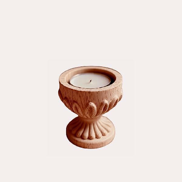 Tea light candle holder
