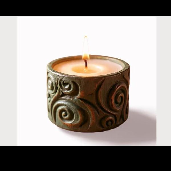Decorative pillar candle