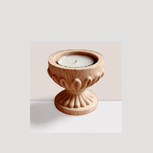 Tea light candle holder