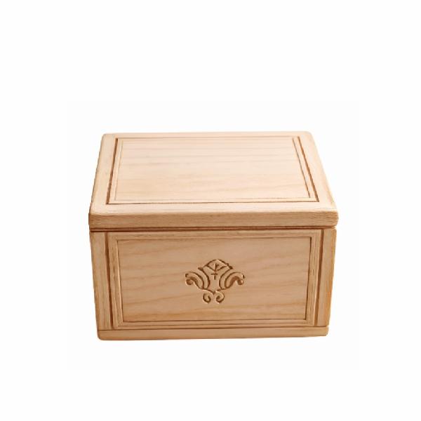 Decorative storage box