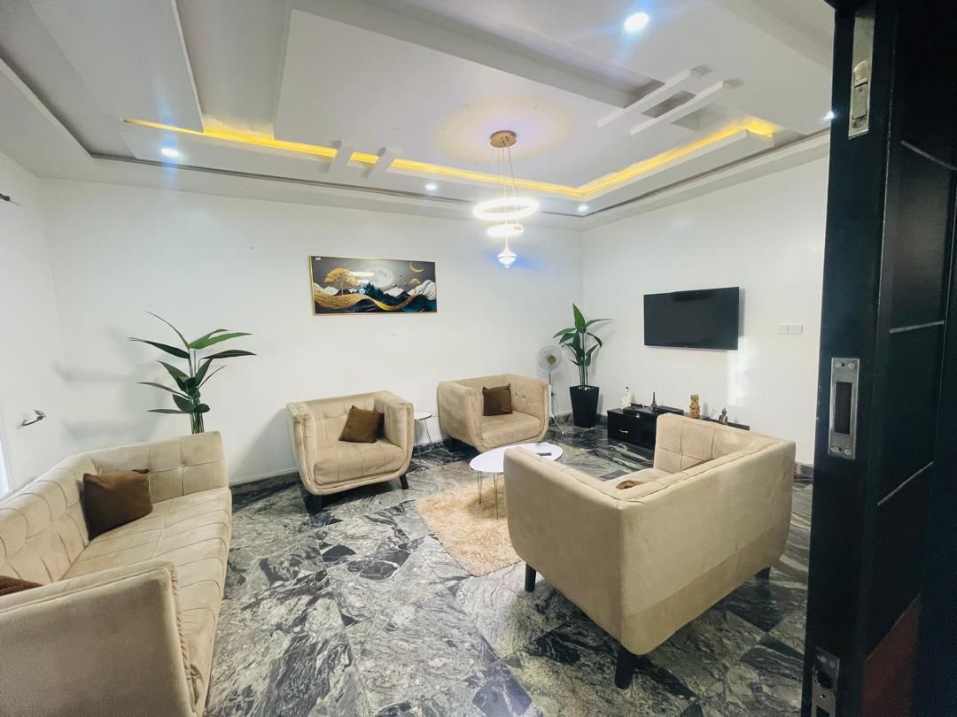 4 Bedroom Duplex in Garimpa