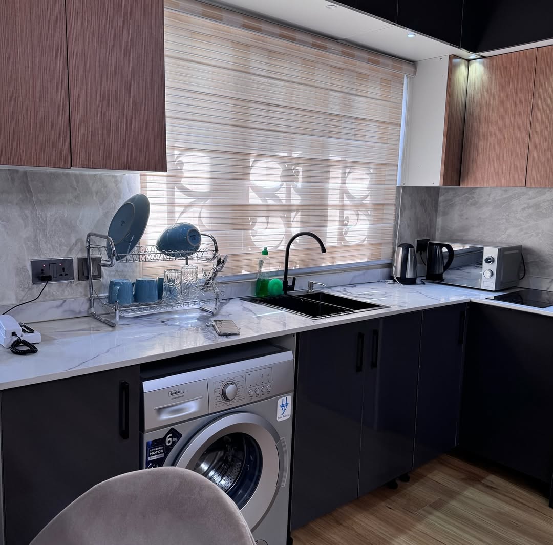 2 Bedroom in Maitama - 9