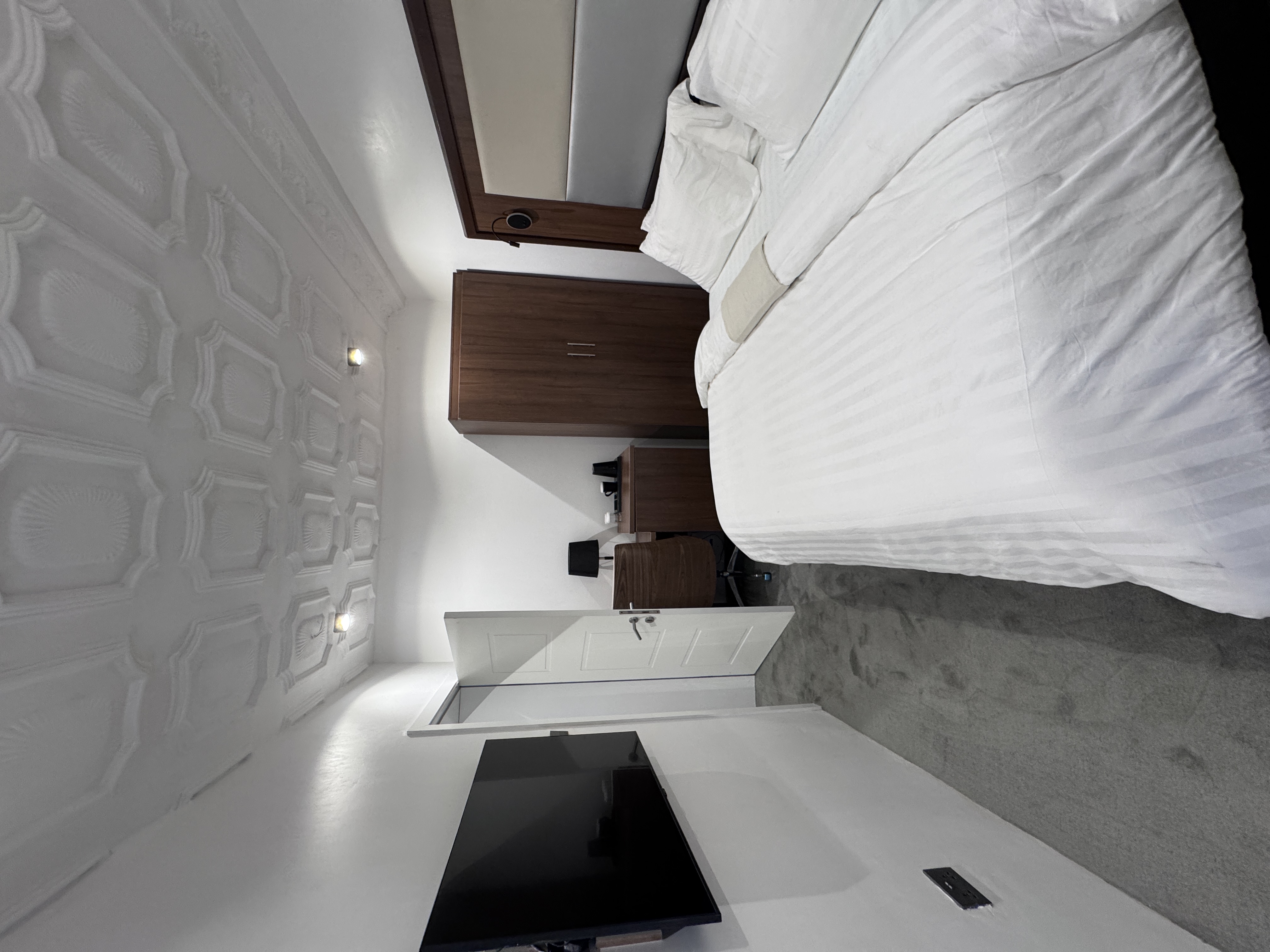 1 Bedroom in Asokoro With 24/7 A.C and bathtub