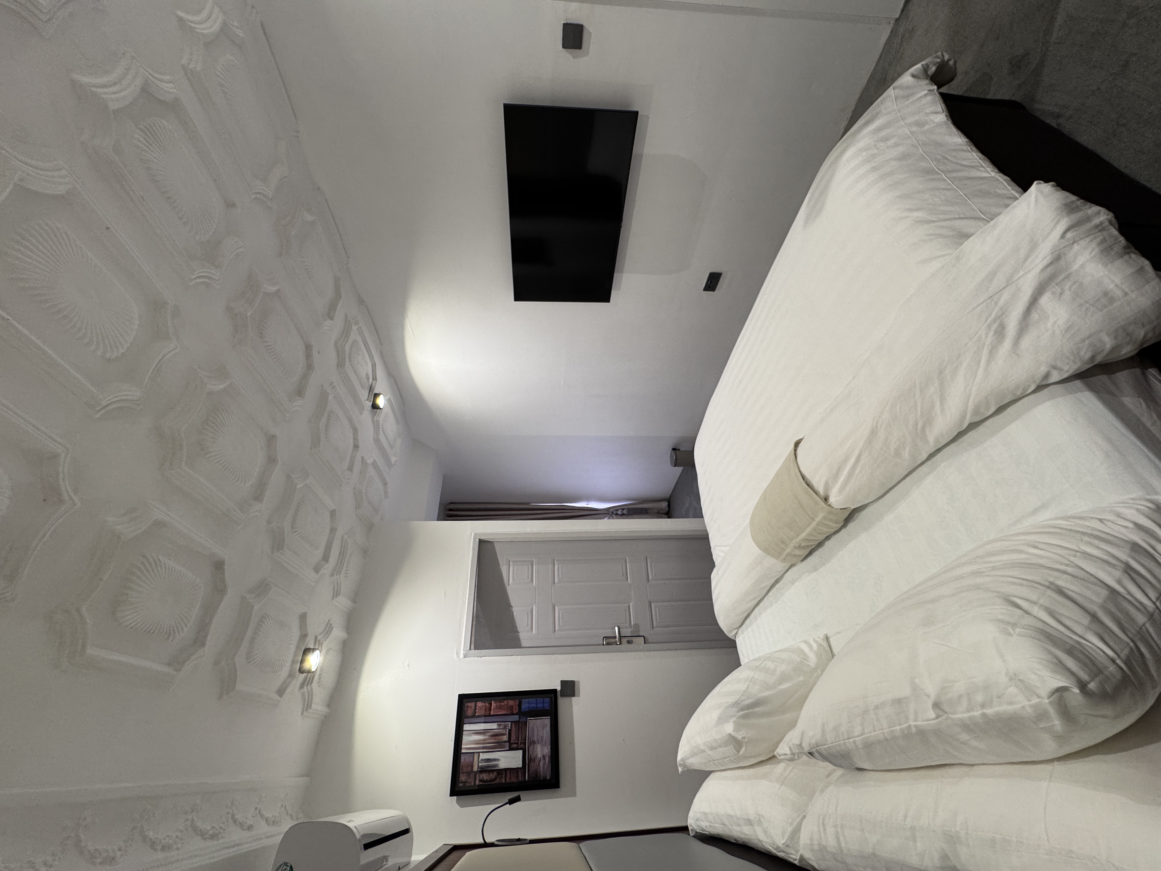 1 Bedroom in Asokoro With 24/7 A.C and bathtub