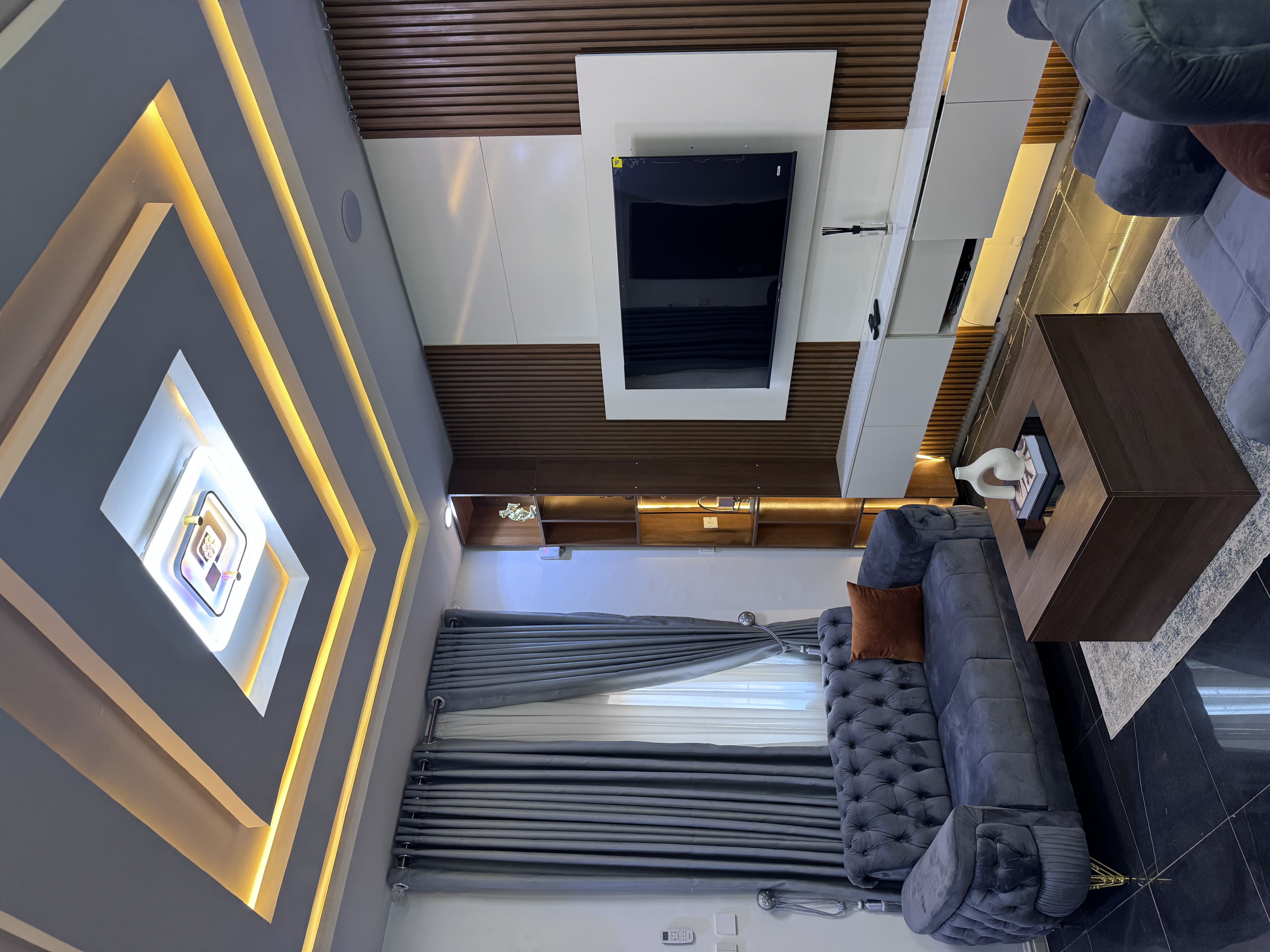 2 Bedroom in Mabushi