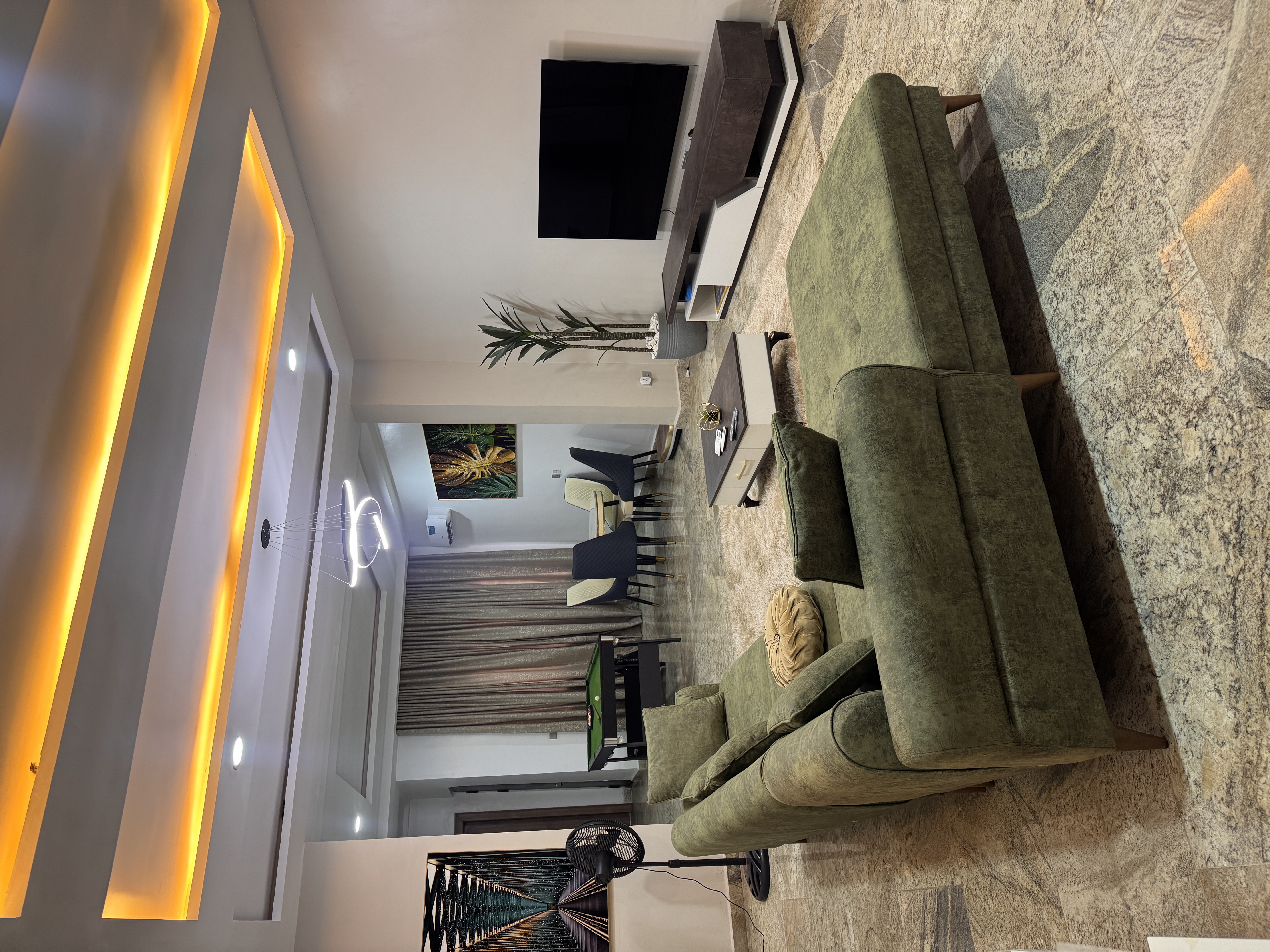 2 Bedroom in Mabushi