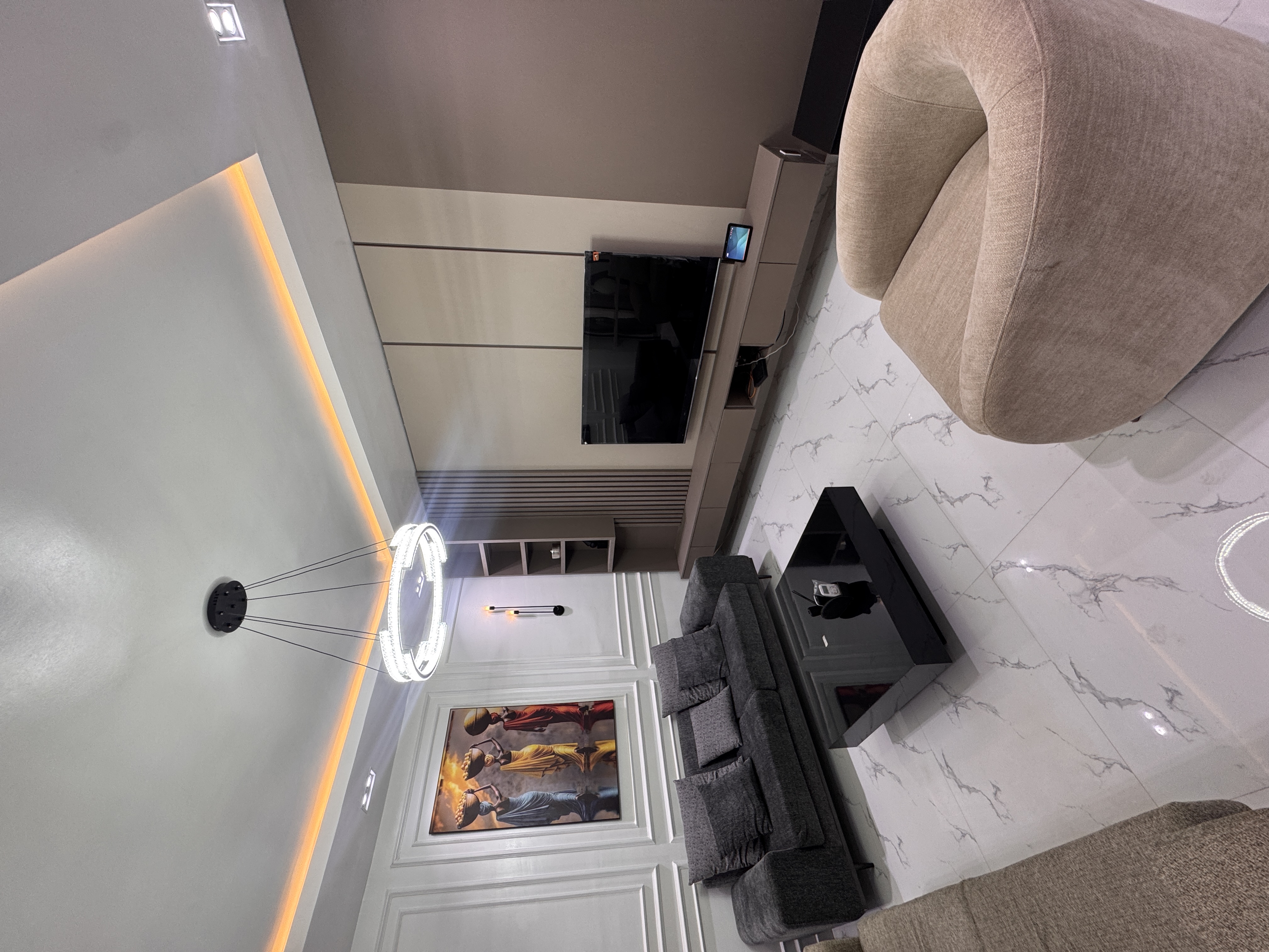Luxury 2 Bedroom in Guzape with pool, Alexa, inbuit speaker, elevator and 24/7 A.C