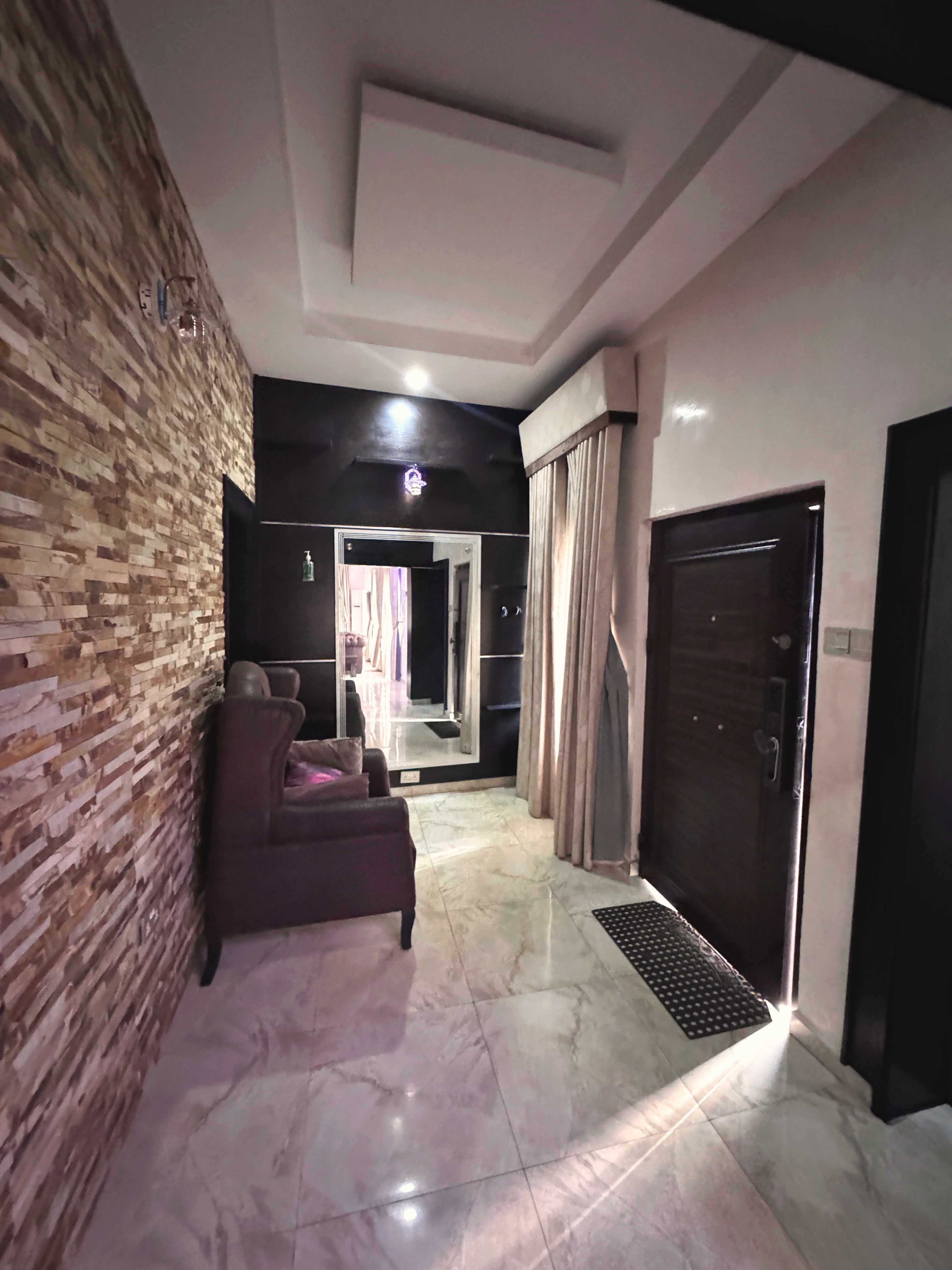 3 Bedroom Self-Compund in Airport road