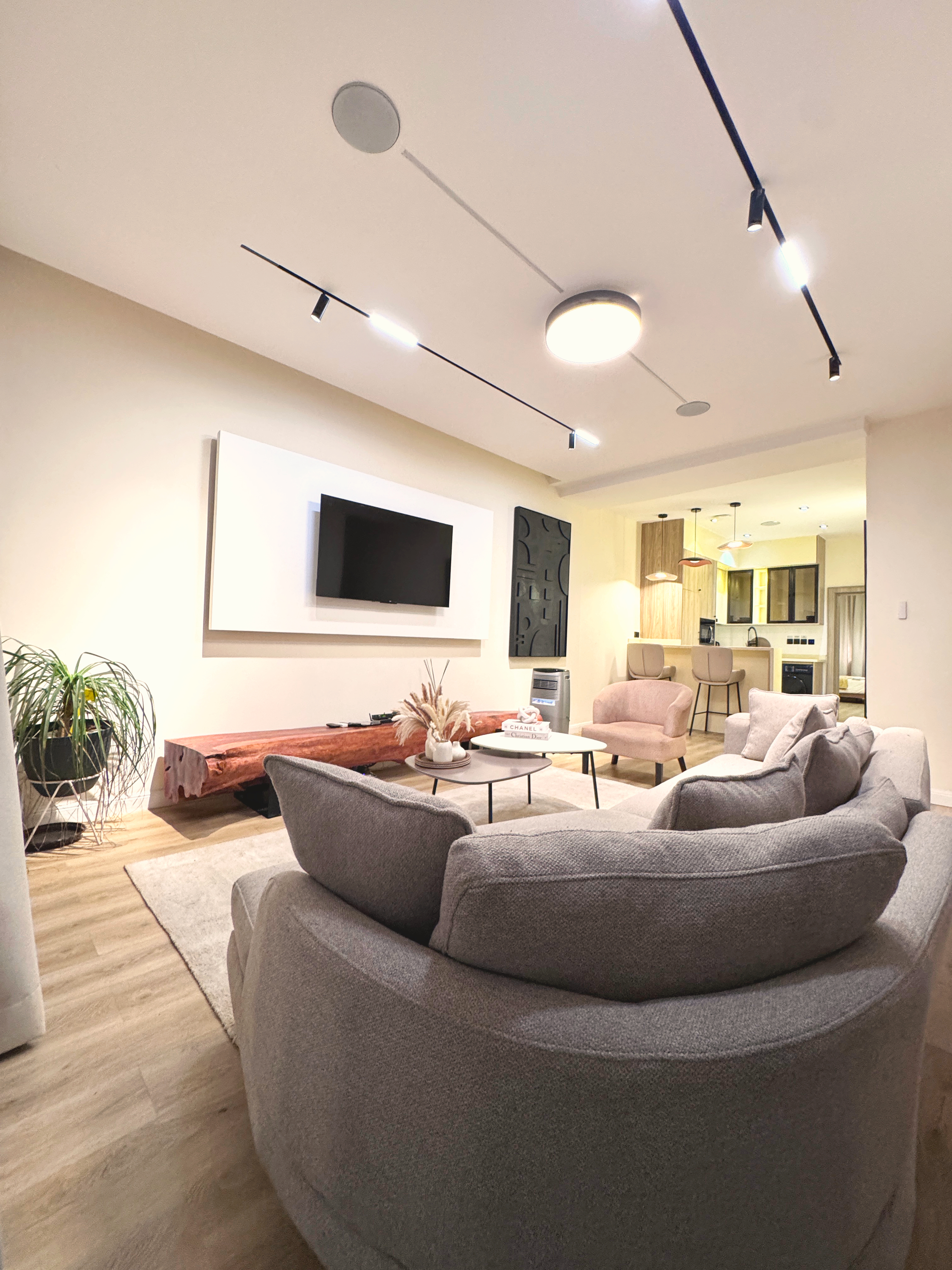 1 Bedroom Smart apartment in Wuye with 24/7 A.C Bedroom