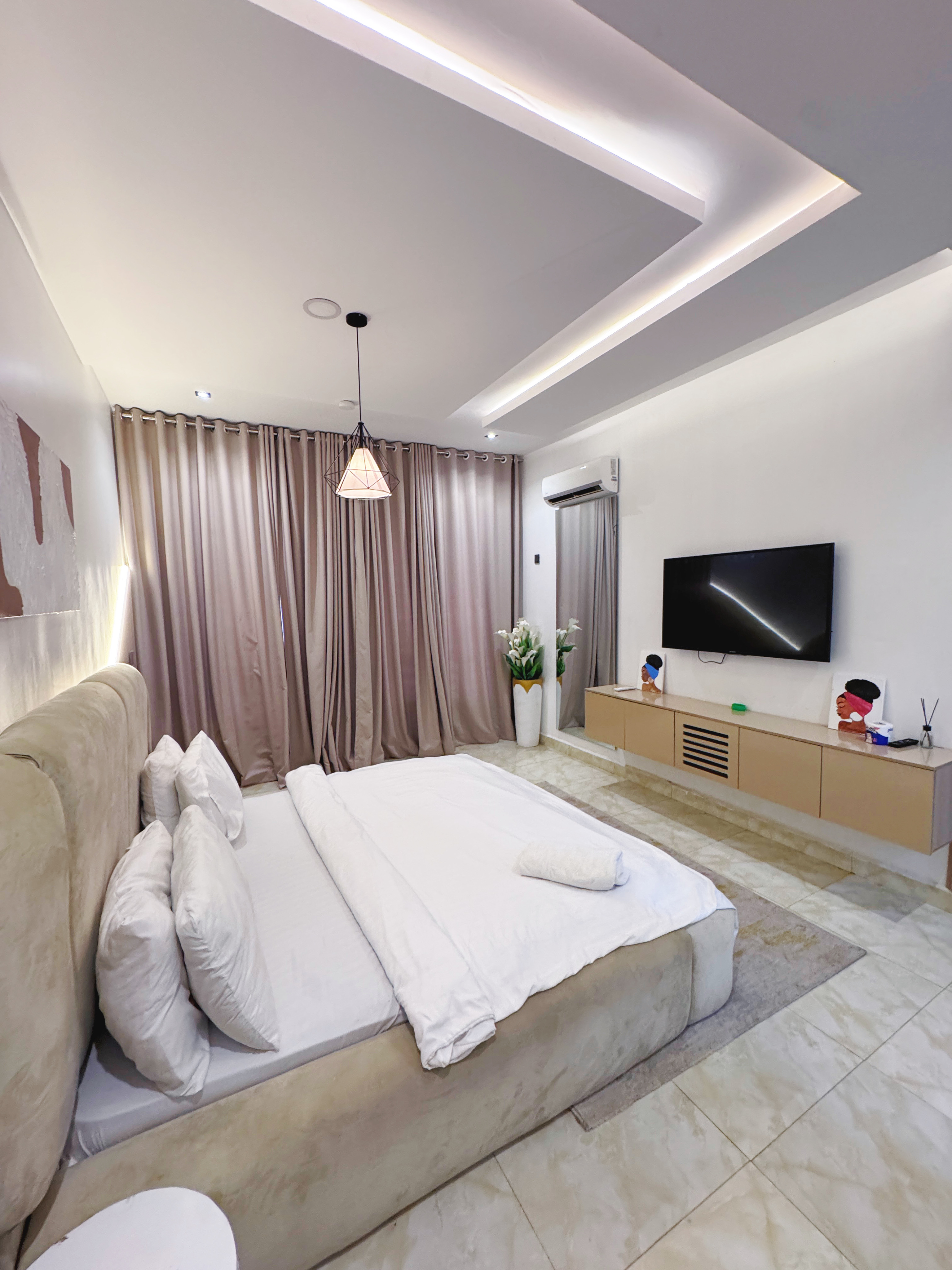 3 Bedroom in Wuye with Snooker and PS5