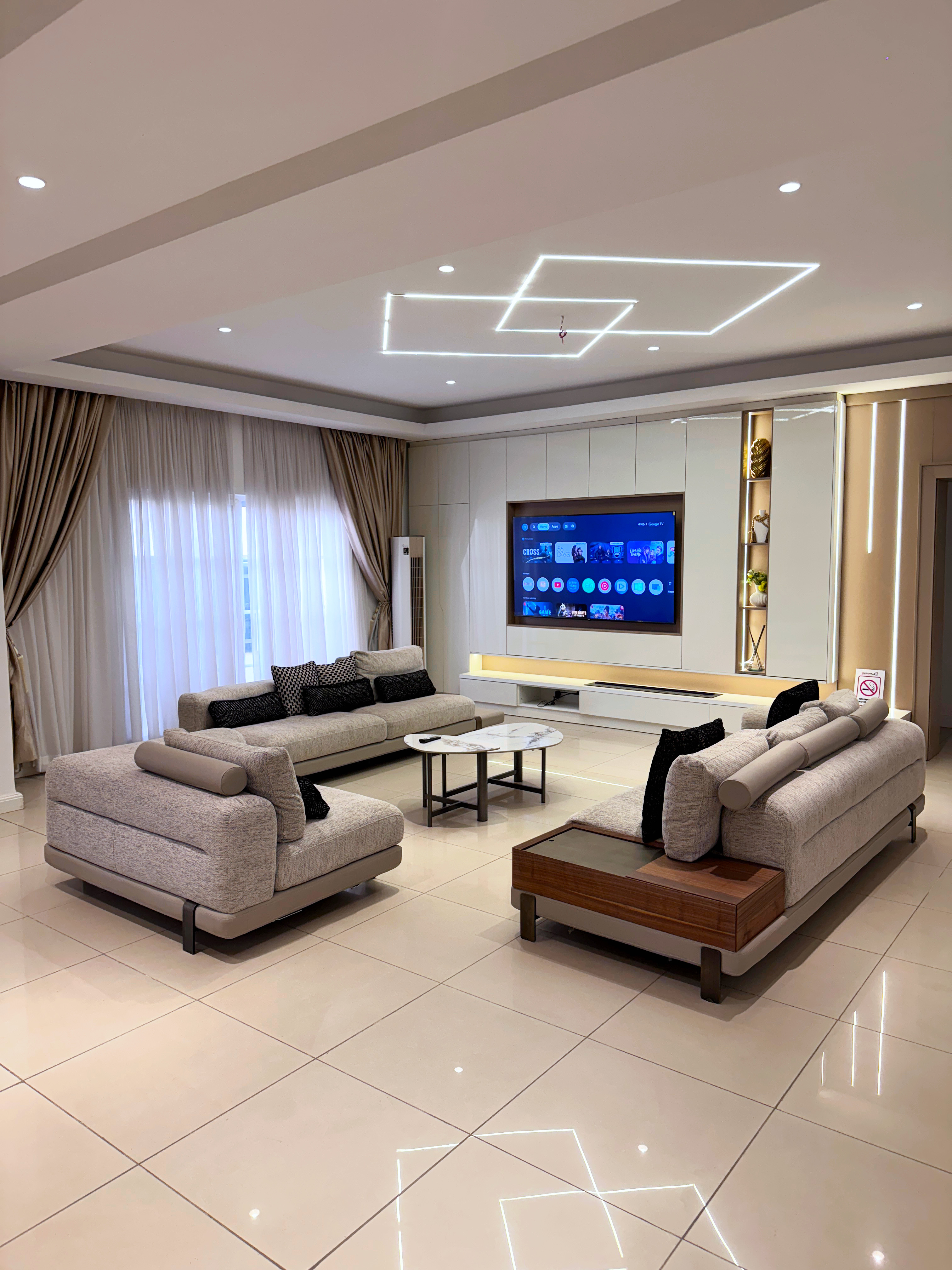 2 Bedroom with a Swimming Pool, 24/7 A.C In Mabushi