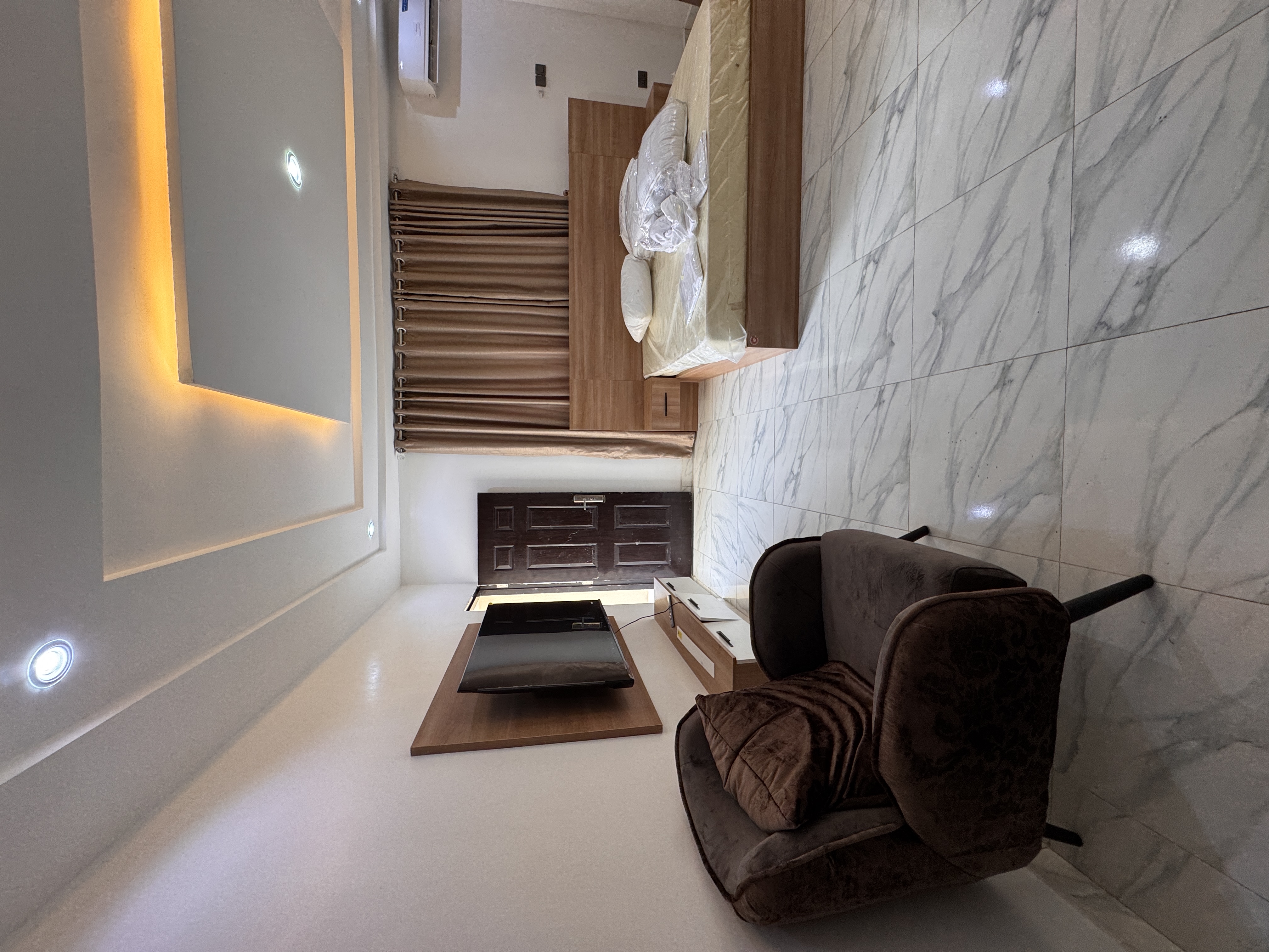 Studio in Wuye with 2 Balconies