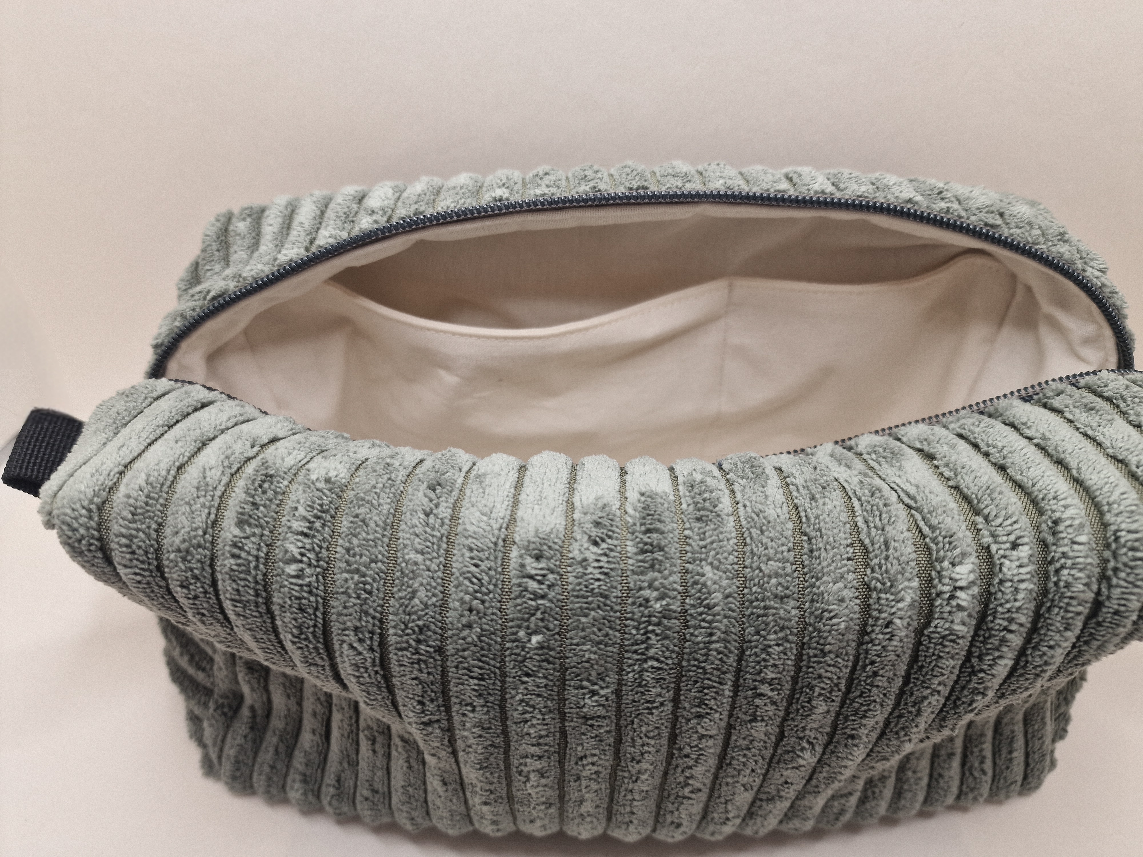 Boxybag Bruno "Breitcord grün"