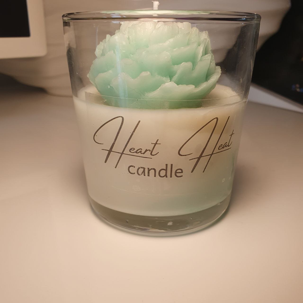 Green Flower Elegance