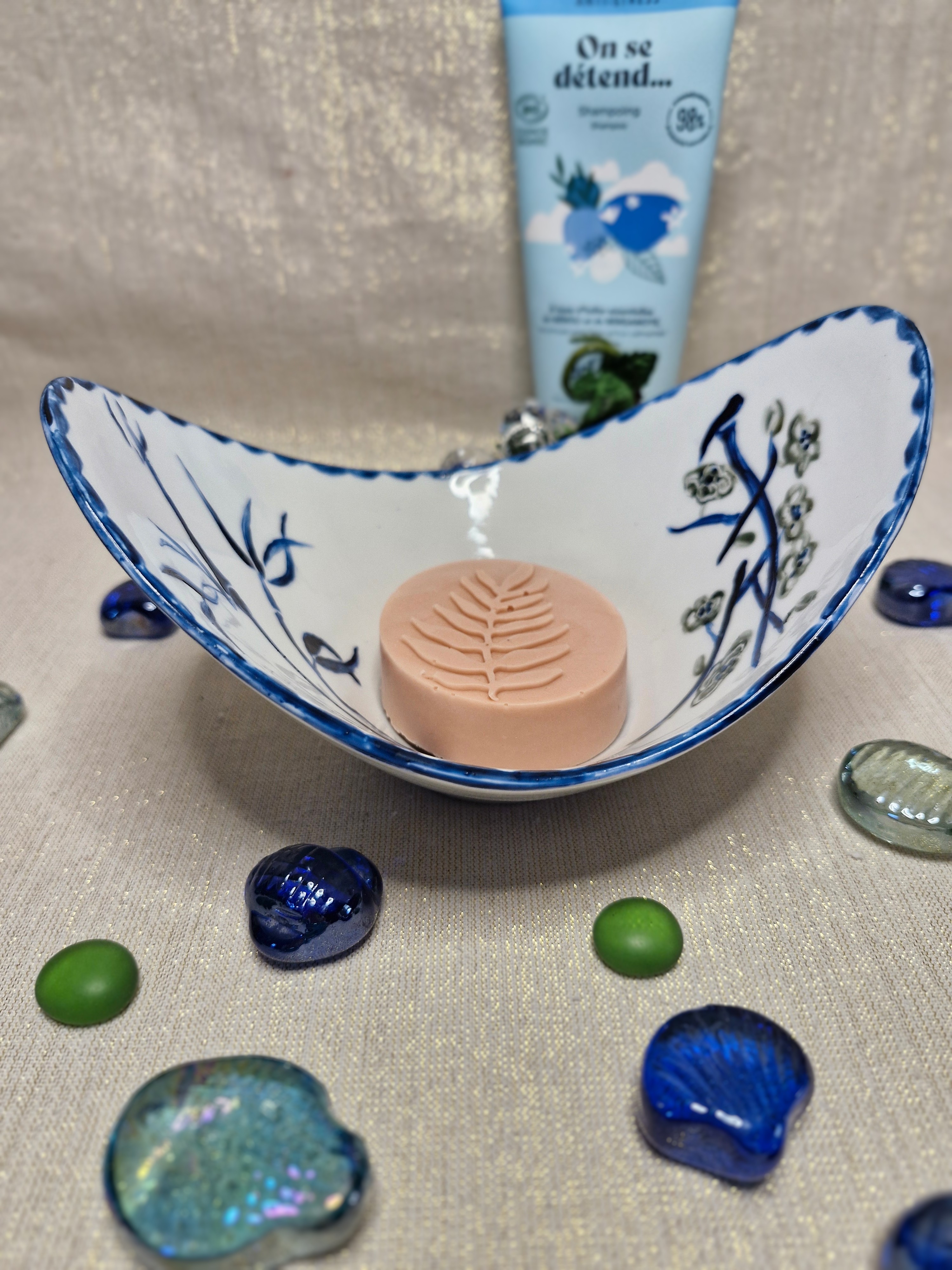 Porte savon porcelaine de Limoges et Savon