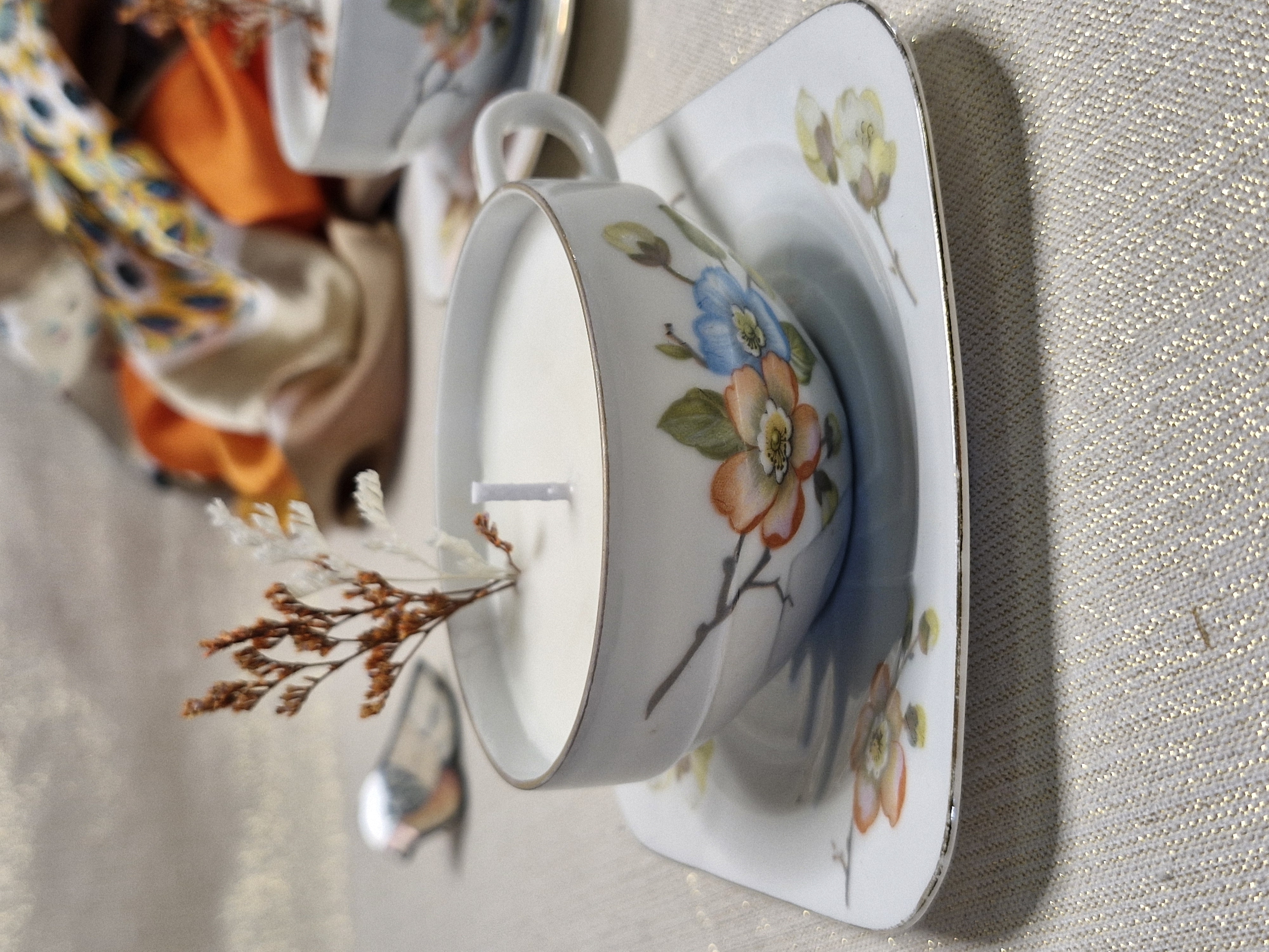 Duo de Tasses et soucoupes à thé en porcelaine Royal Epiag Tchécoslovaquie (années 1950 à 1970)
