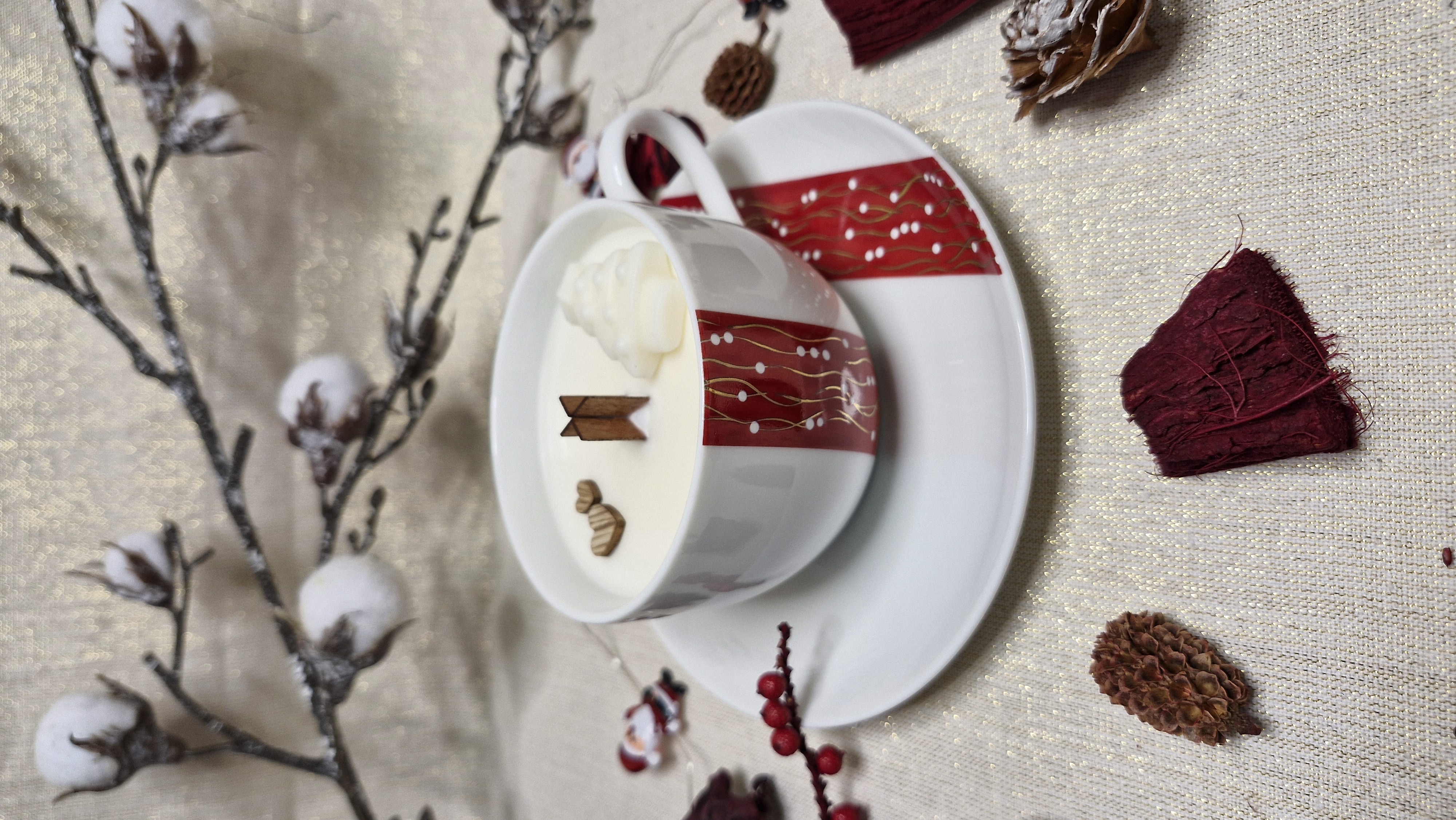 Tasse Ruban rouge en Porcelaine et sa soucoupe