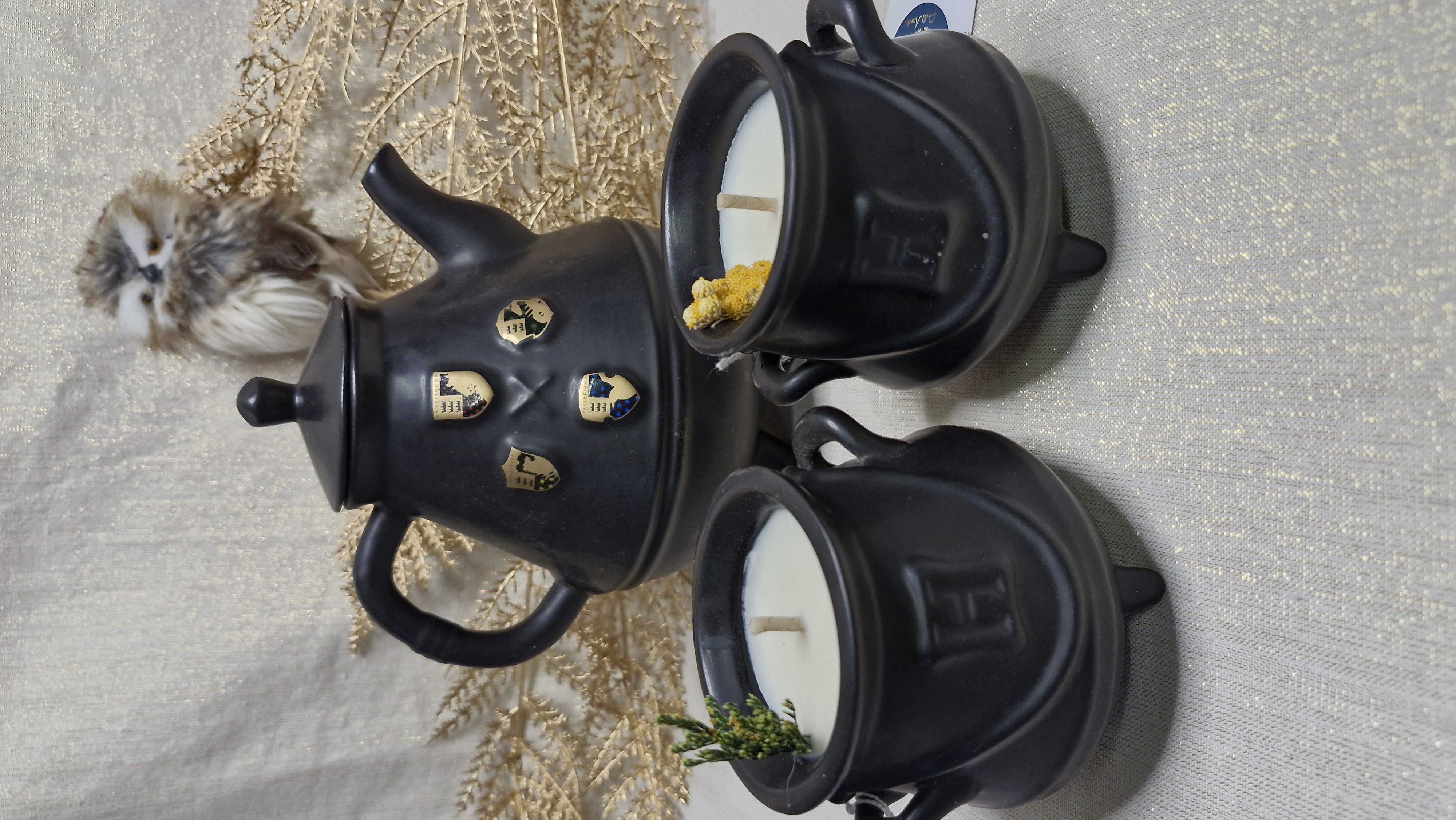 Théière et tasses d'un célèbre Magicien