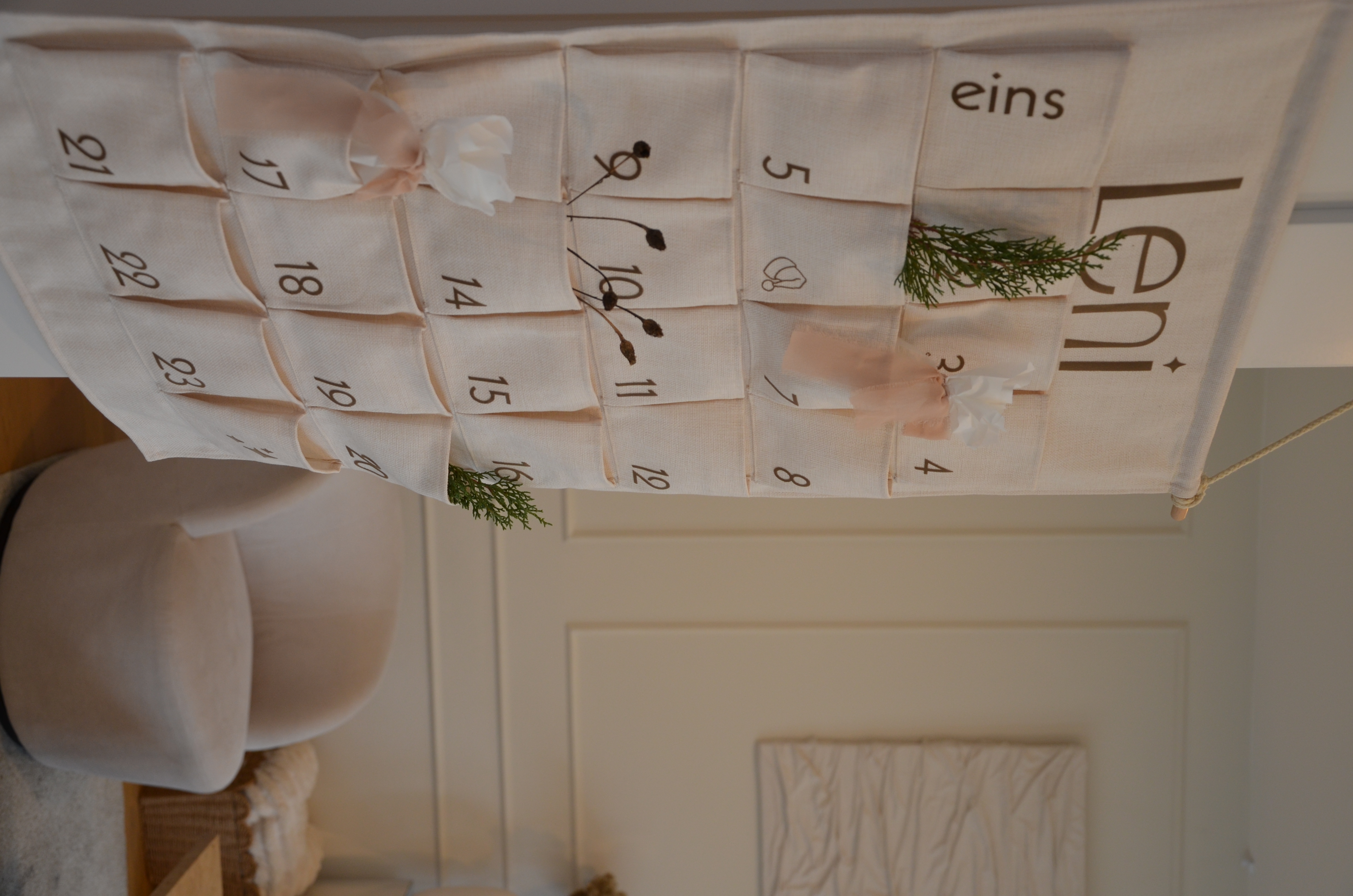 Adventskalender mit Namen und Zahlen (personalisiert) 