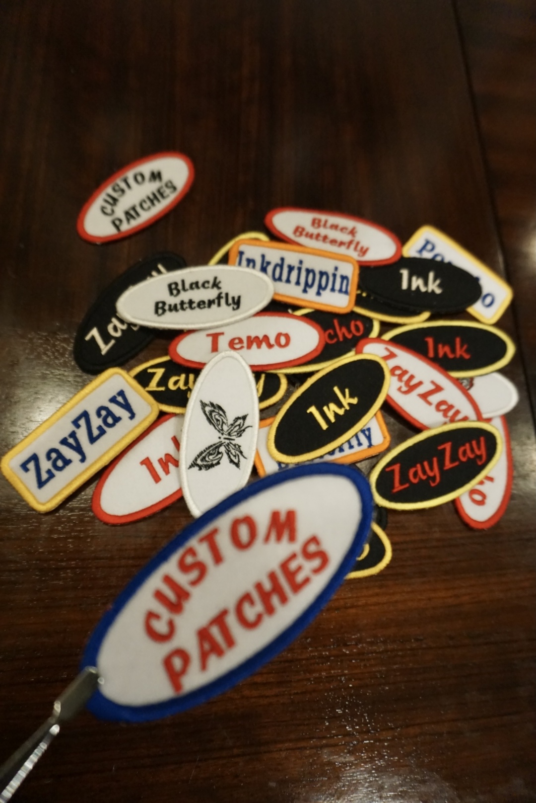 PERSONALIZED ADHESIVE NAME PATCH 