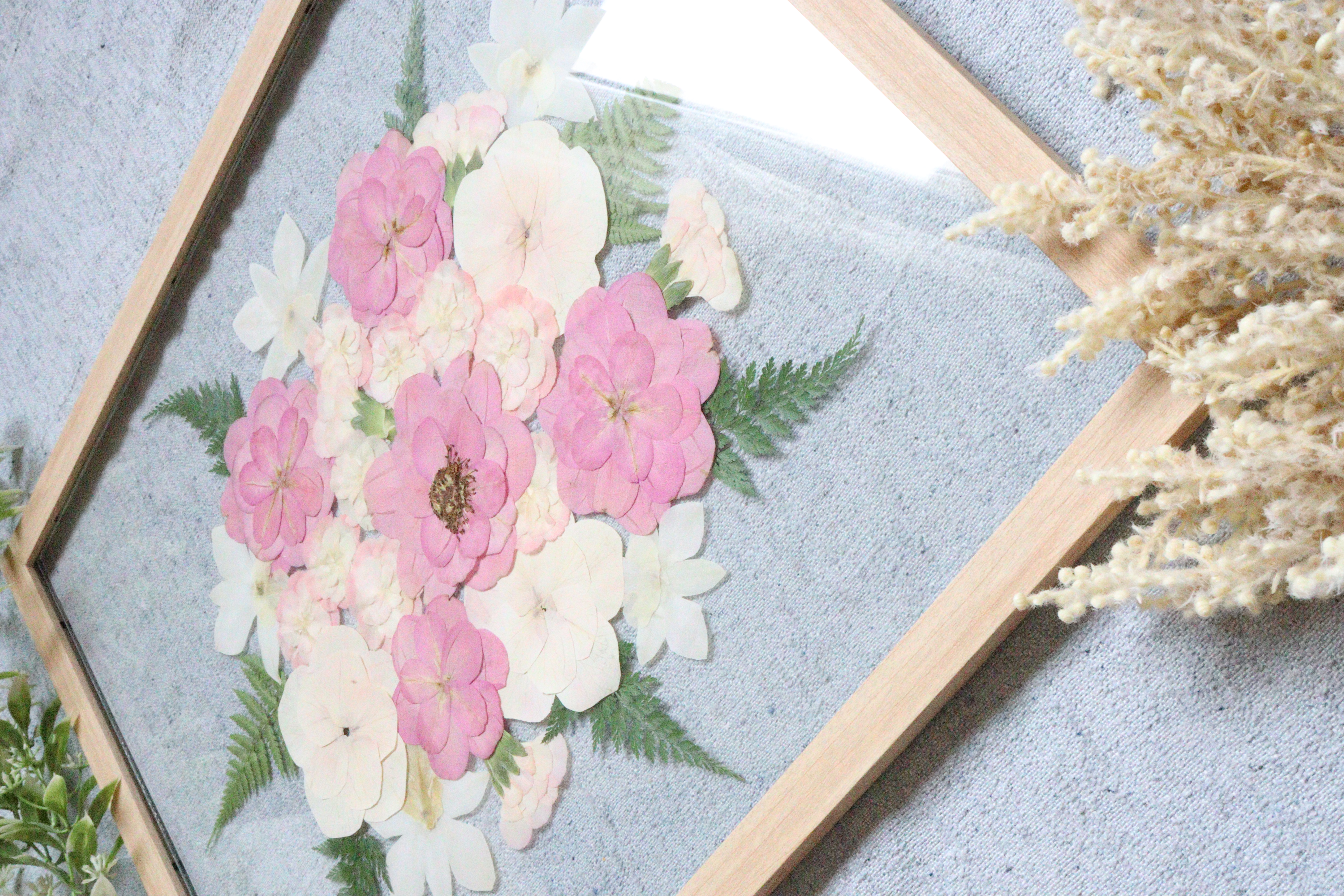 Eternização em moldura flutuante 40x50cm