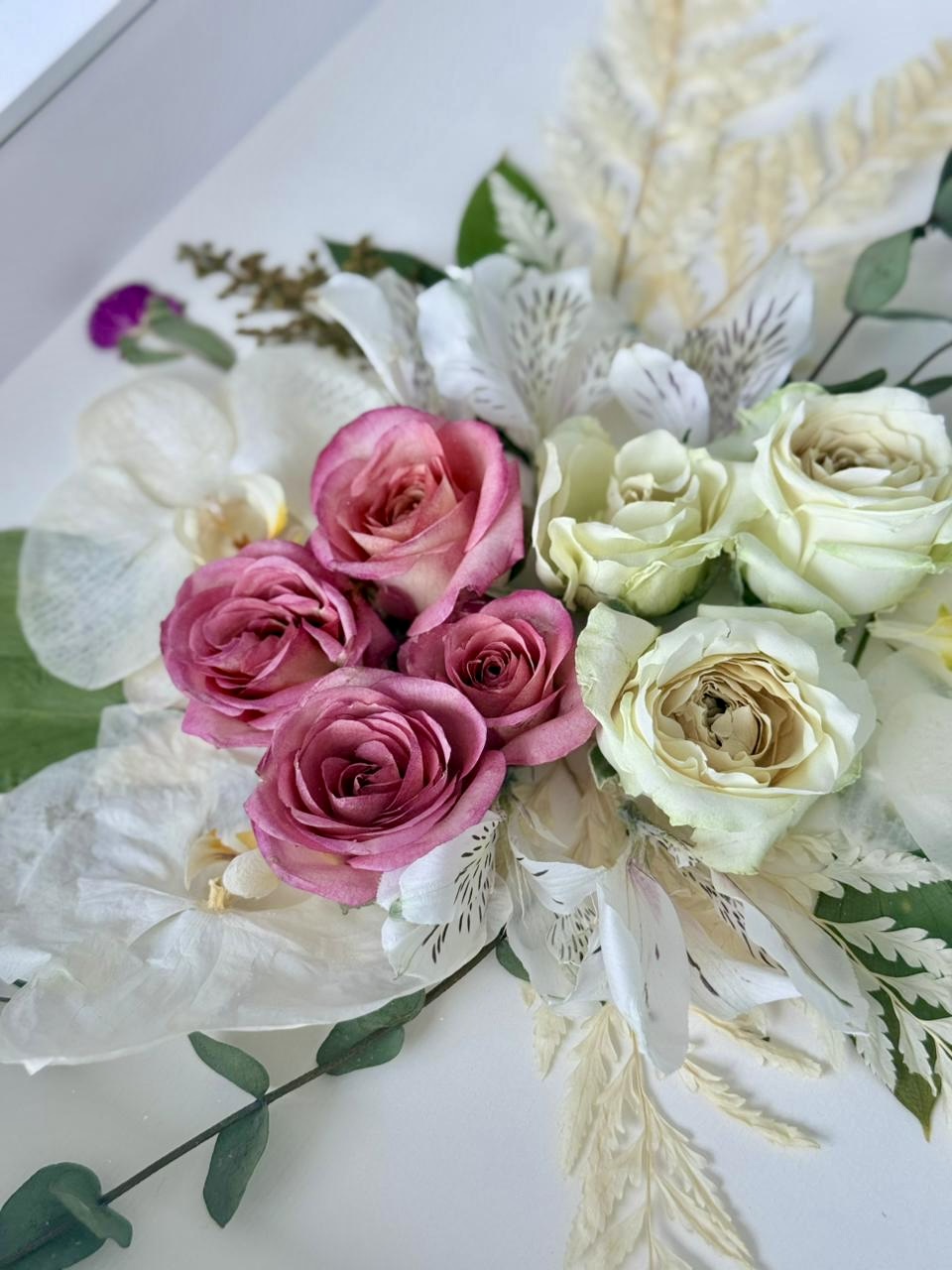 Eternização de buquê em quadro caixa 30x40x7