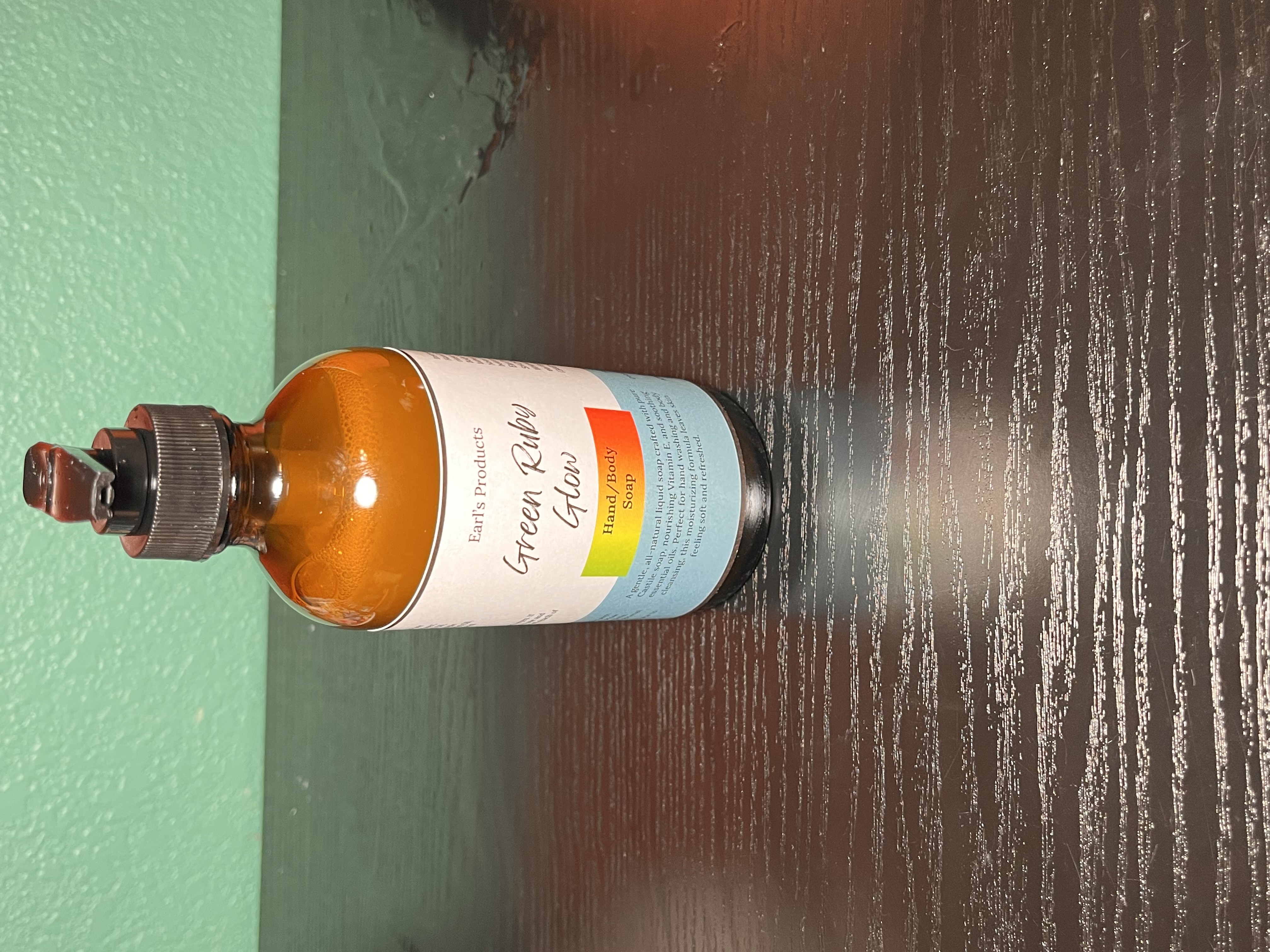 Green Ruby Glow liquid soap