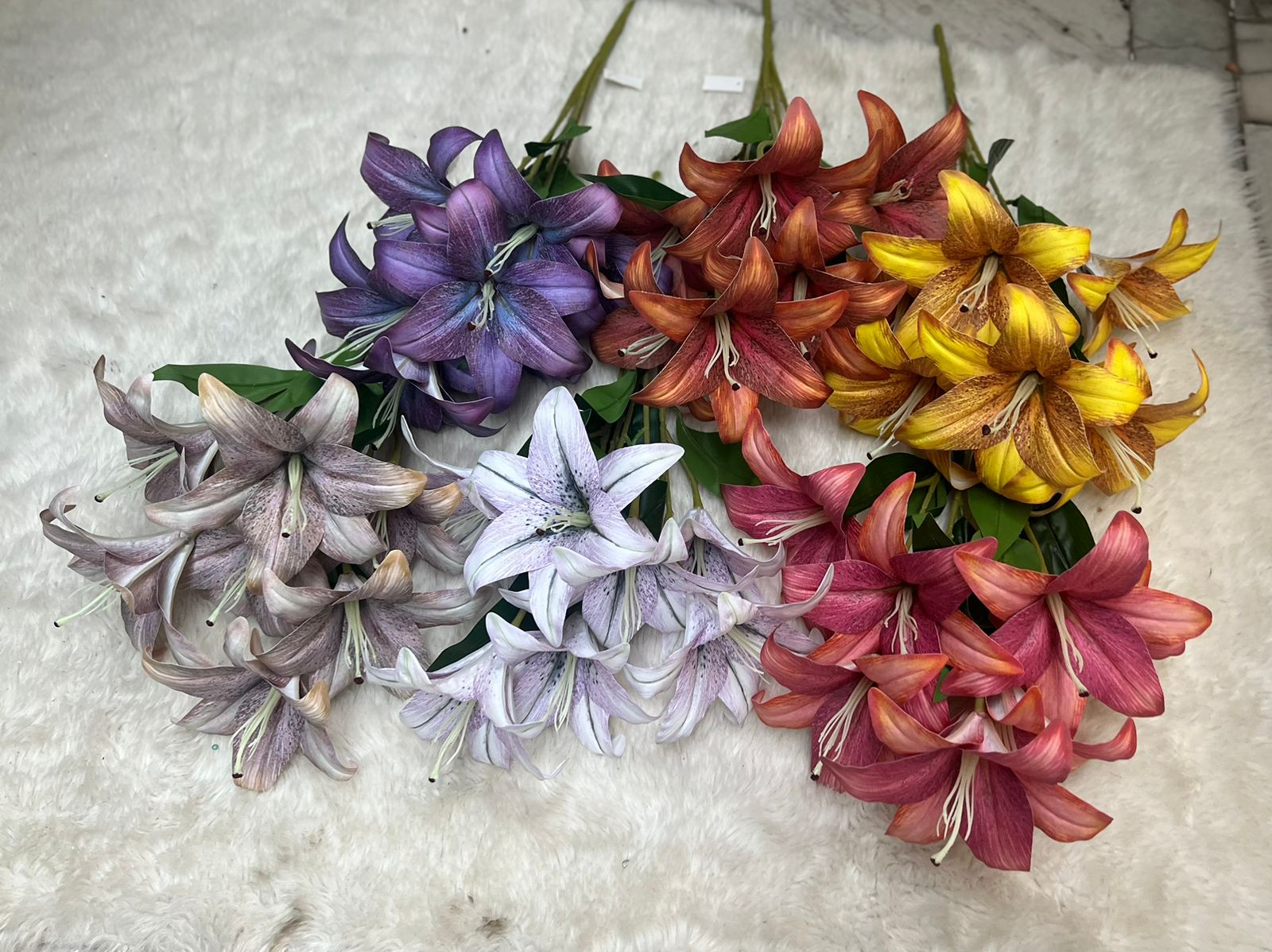 Artificial Lily Flowers