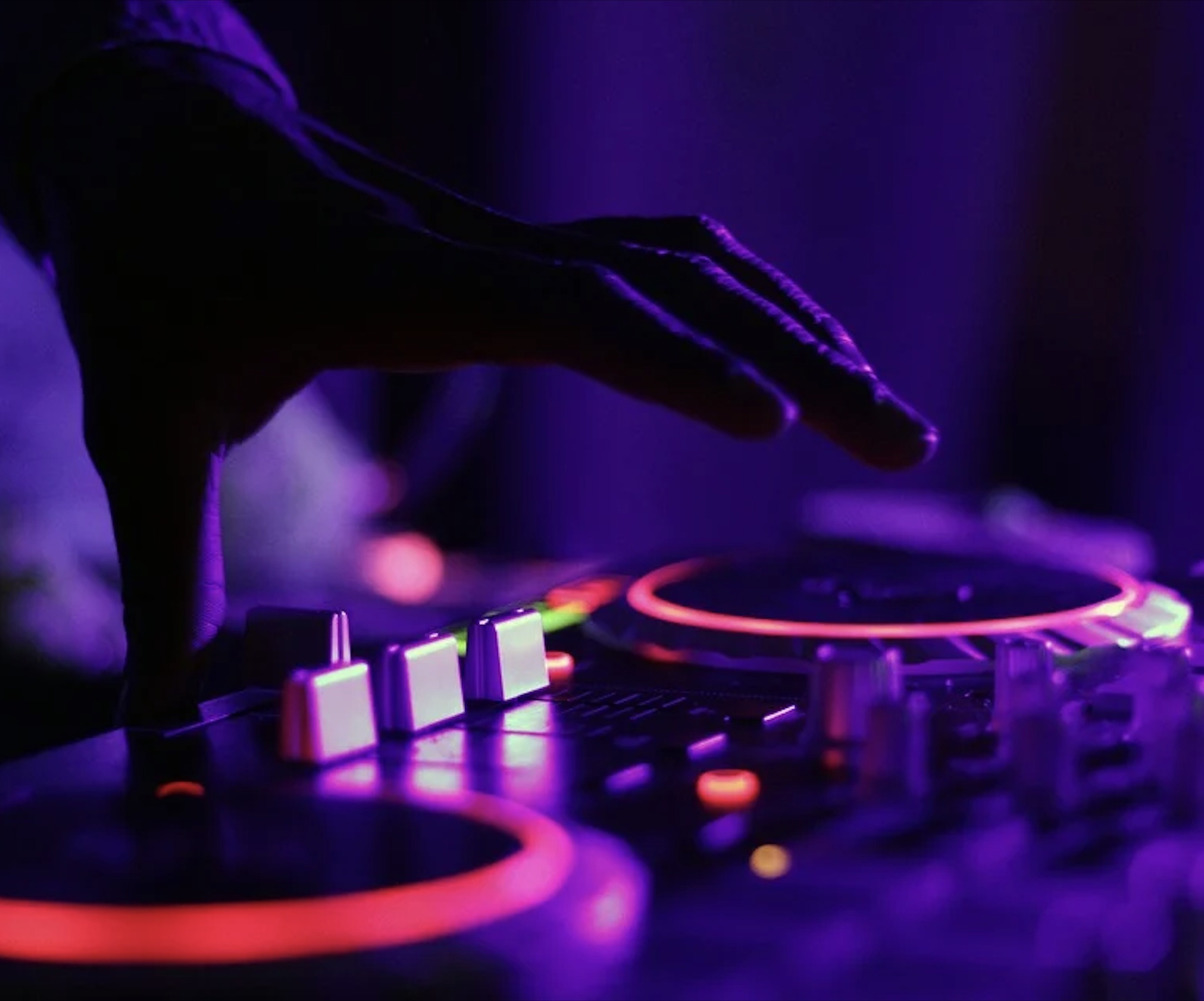 DJ PLATINE