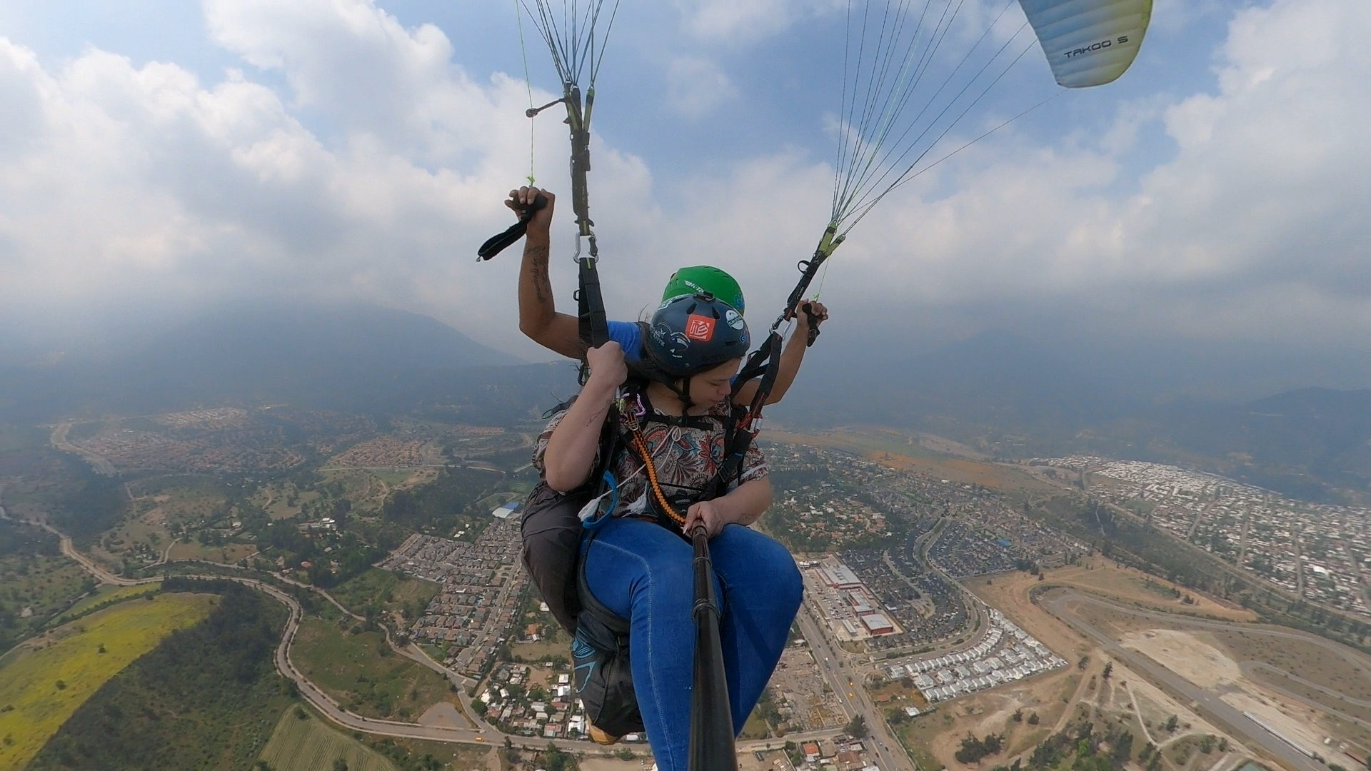 Vuelo Básico CL$60.000 RESERVA CON: