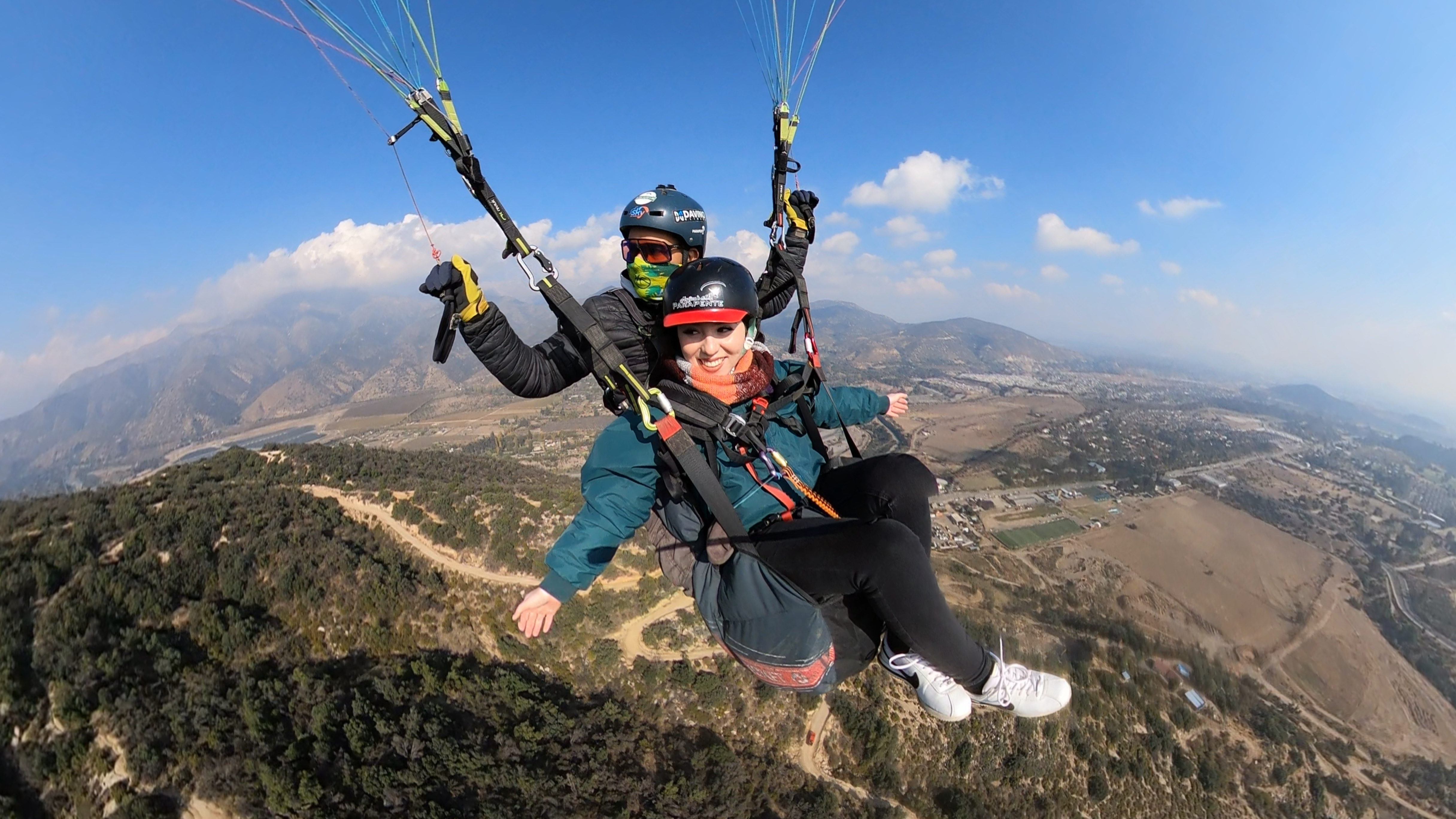 Vuelo con Grabación Normal CL$70.000 RESERVA CON: