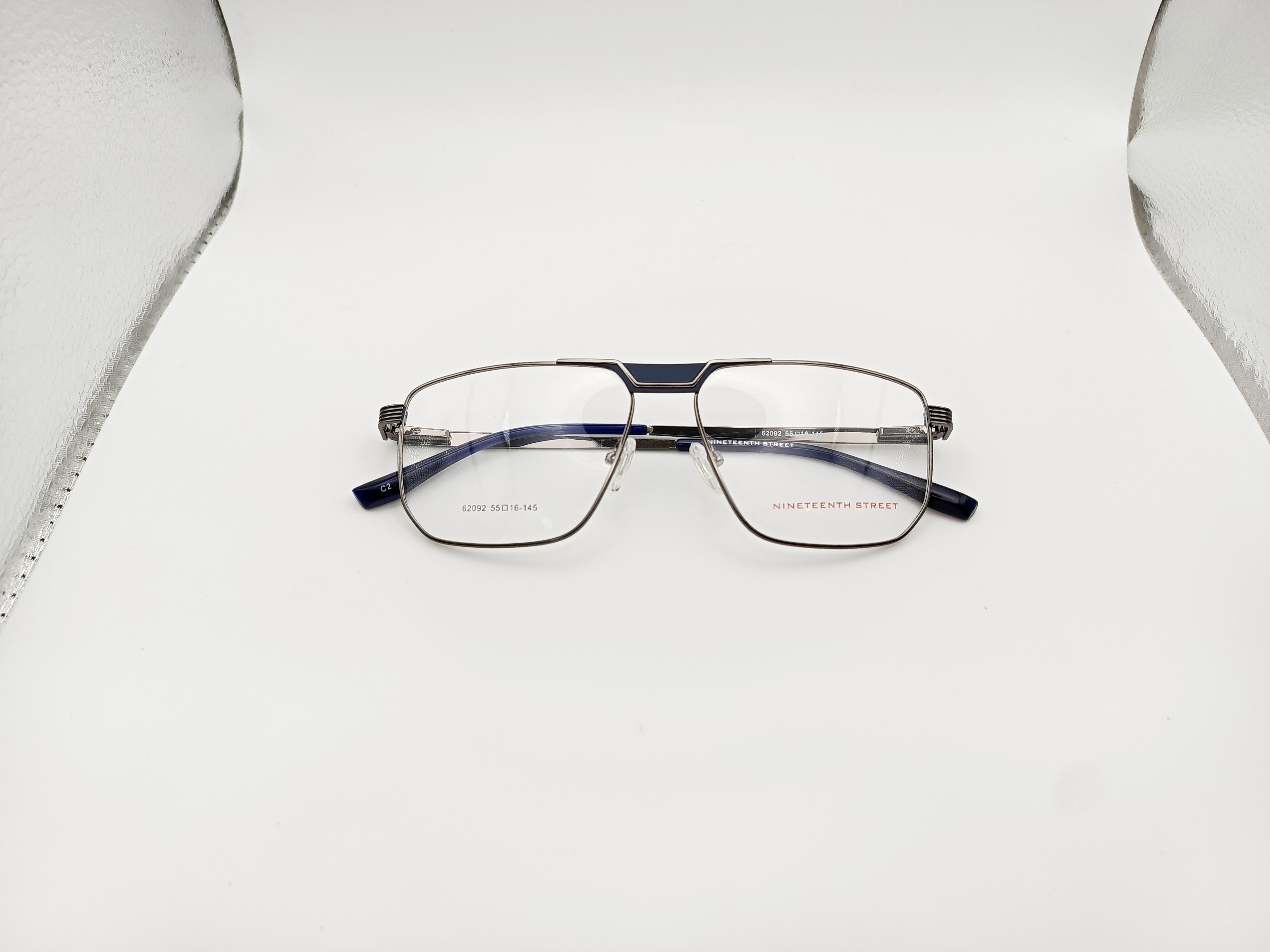 DESIGHNER Eyeglasses SOH 043