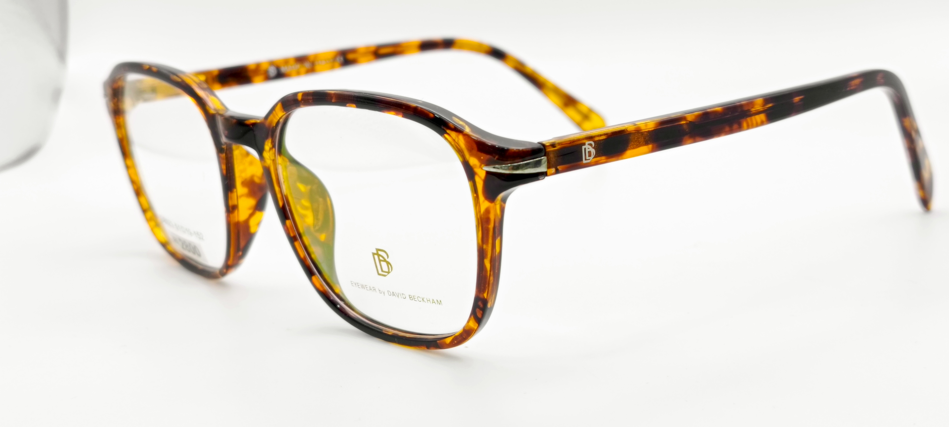 DAVED BECHAM Tortoiseshell Eyeglasses SOH 059