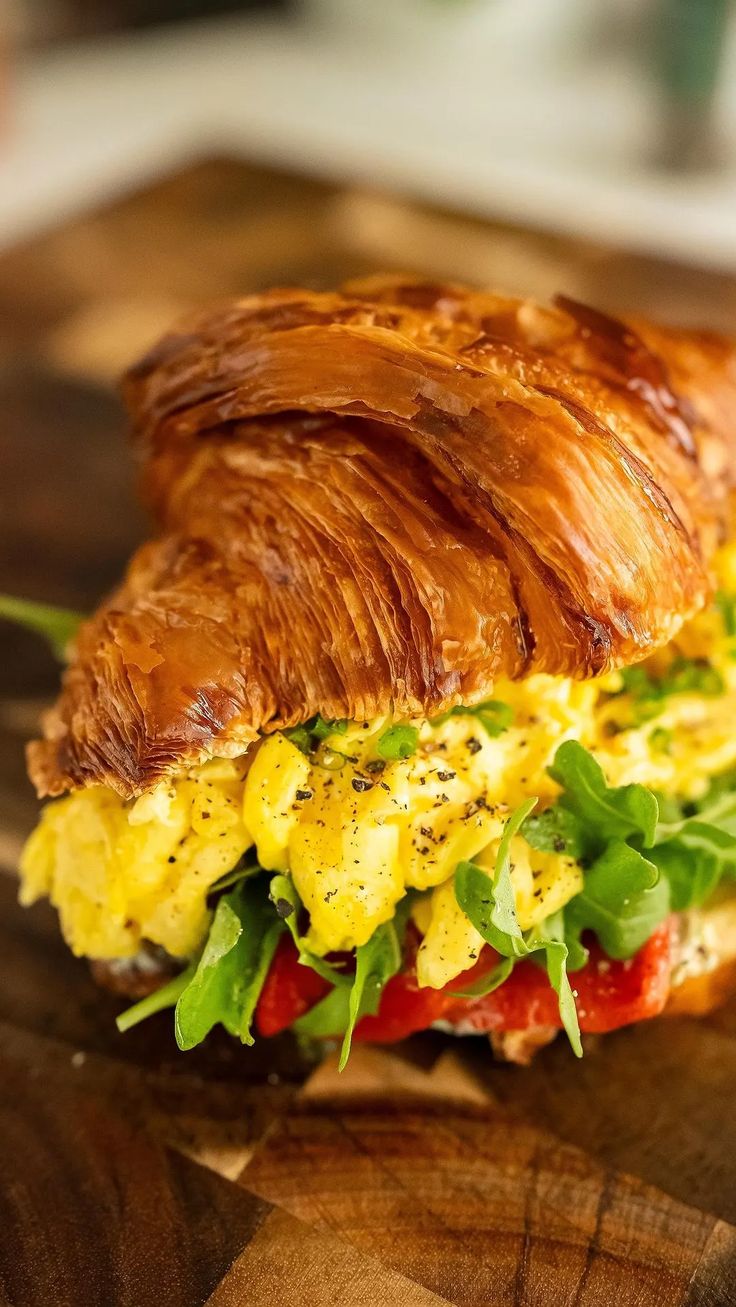 Mixed Cheese Croissant 