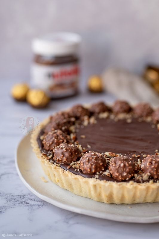 Ferrero rocher Tart