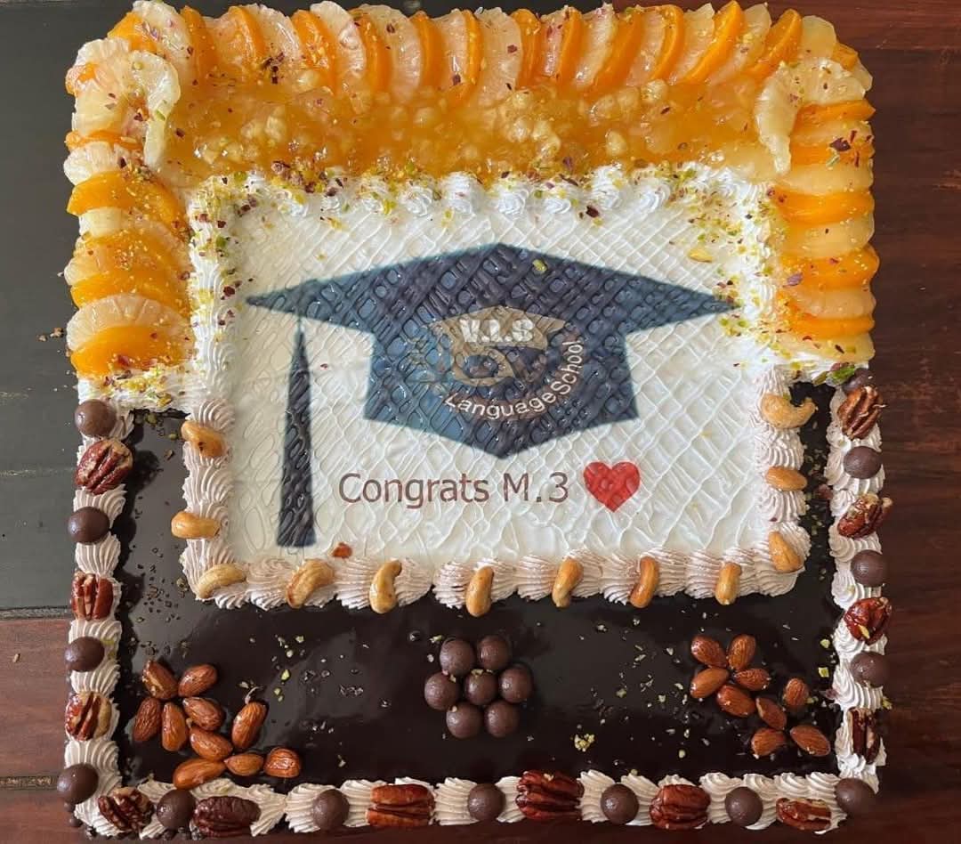 White Chocolate Cake 