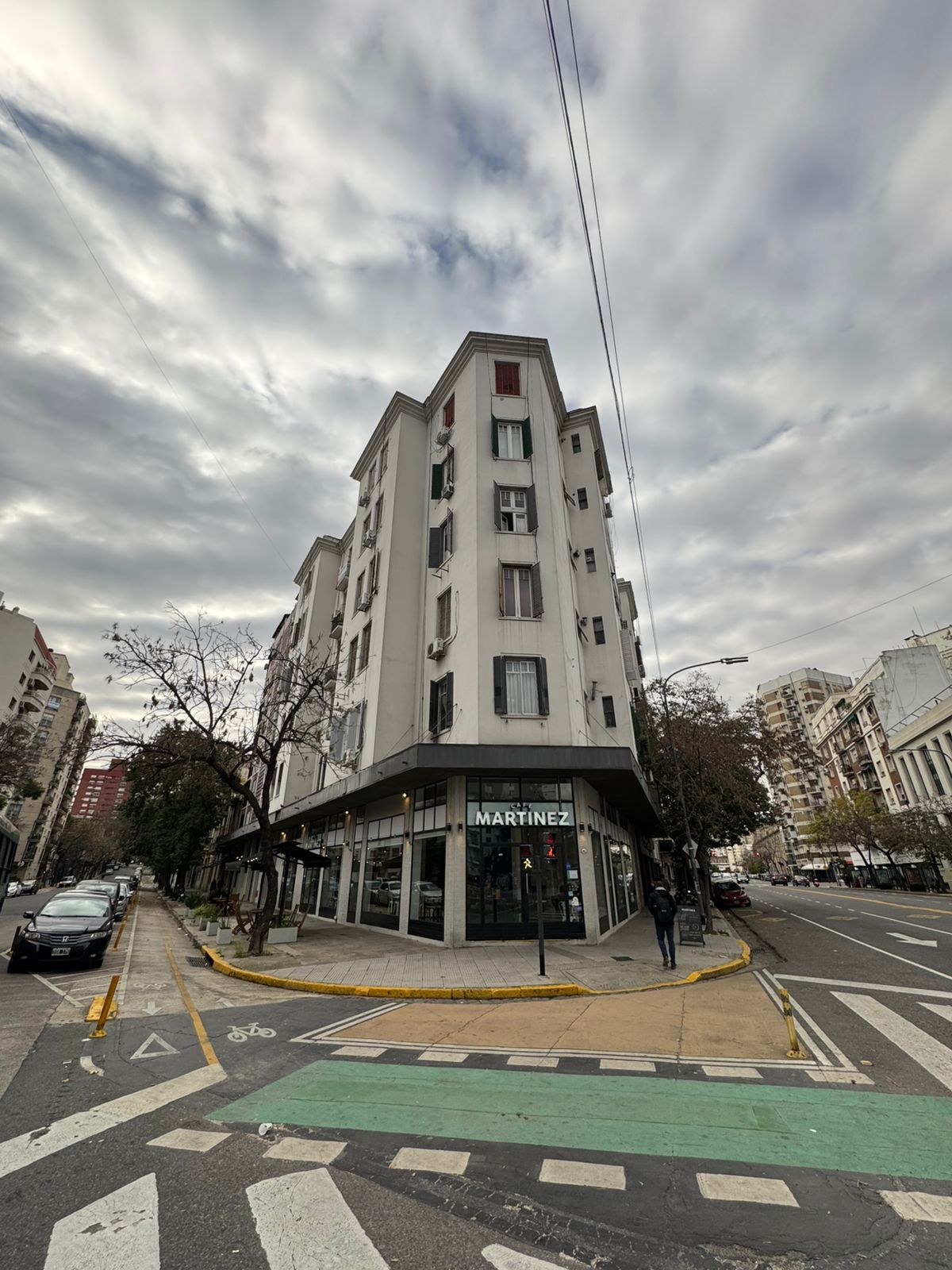 Av. Martín García al 400