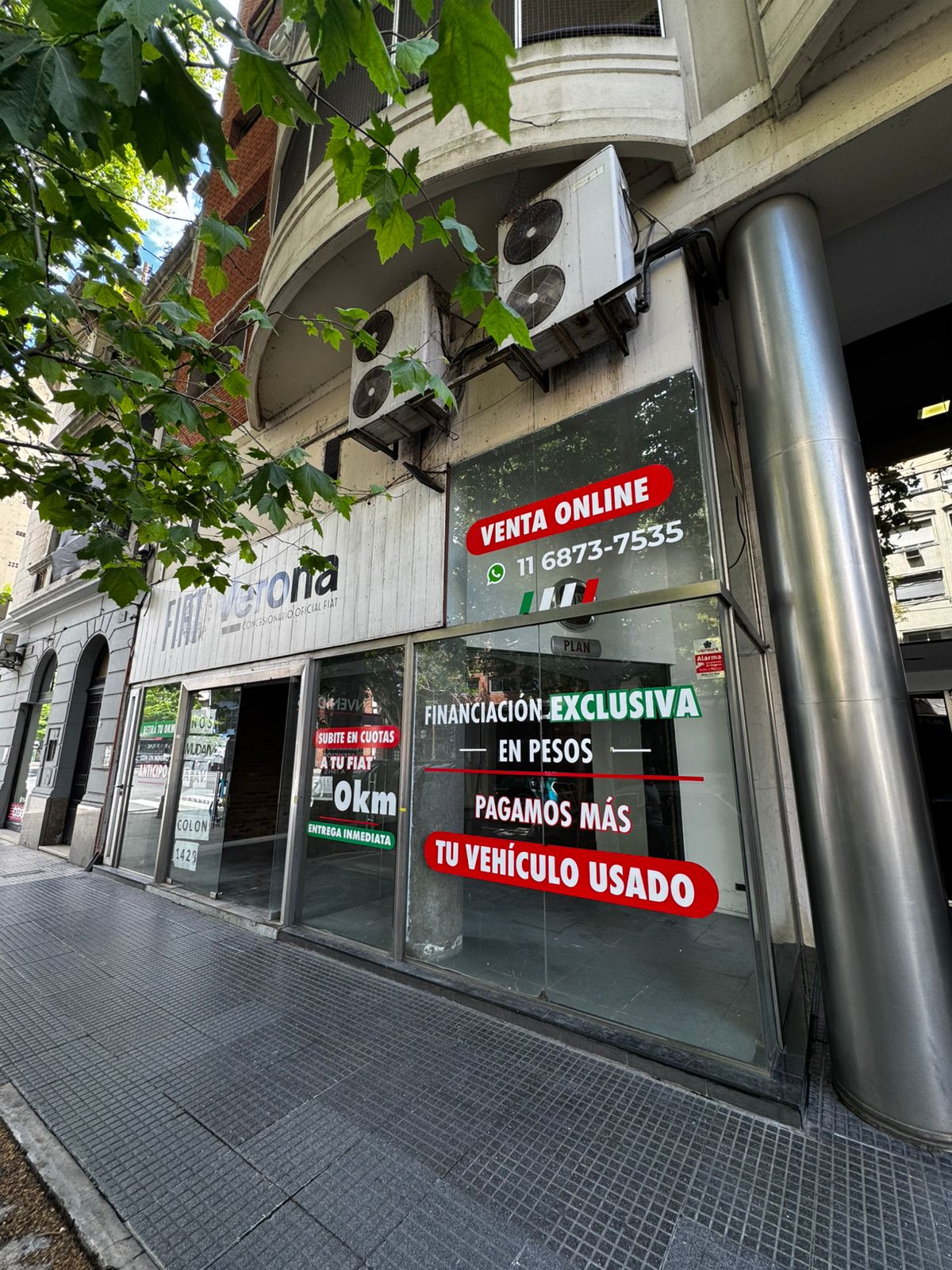 Av. Montes de Oca al 1100