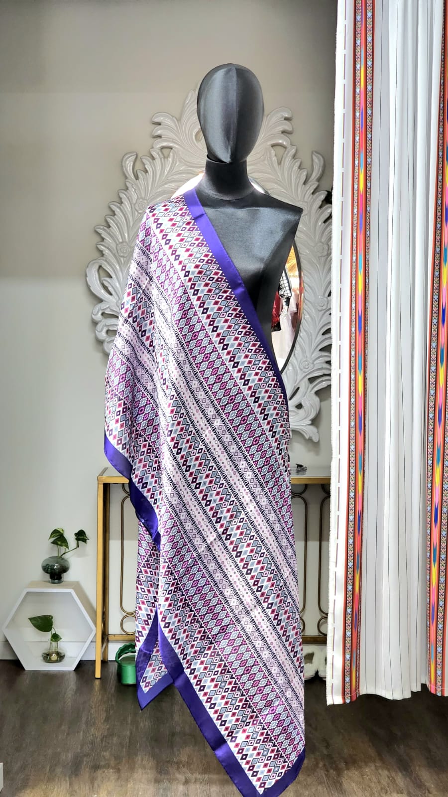 Elegant Printed Scarf